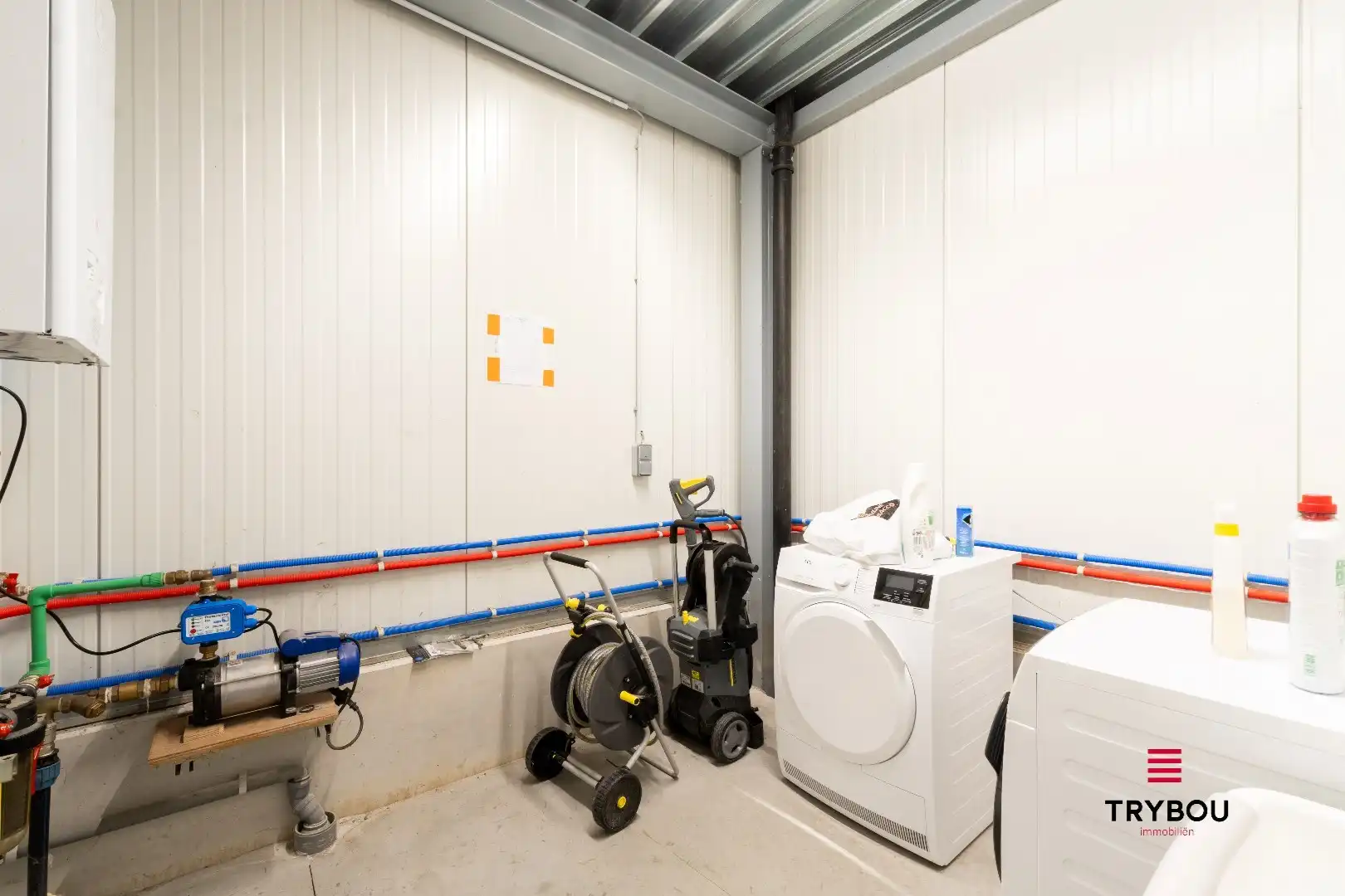 Commercieel pand met woonmogelijkheden op uitstekende ligging foto 14