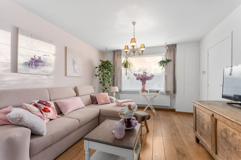 Roeselare : Charmante instapklare woning aan de stadsrand van Roeselare voorzien van 3 slpks. foto 4