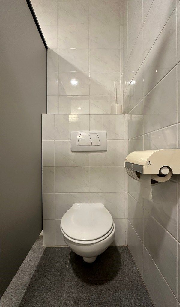 Lichtrijk kantoor te huur op zichtlocatie te Sint-Martens-Latem foto 15