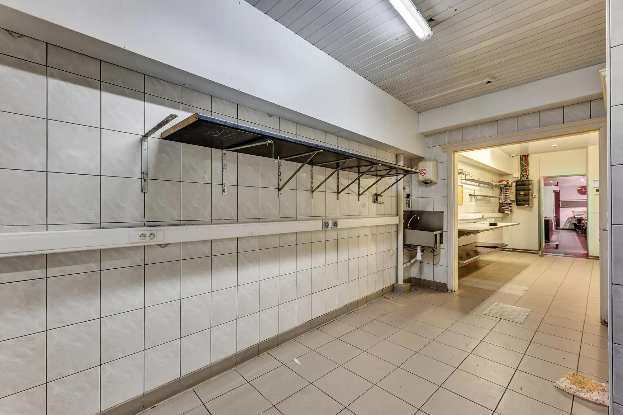 Handelswoning op goede ligging foto 10