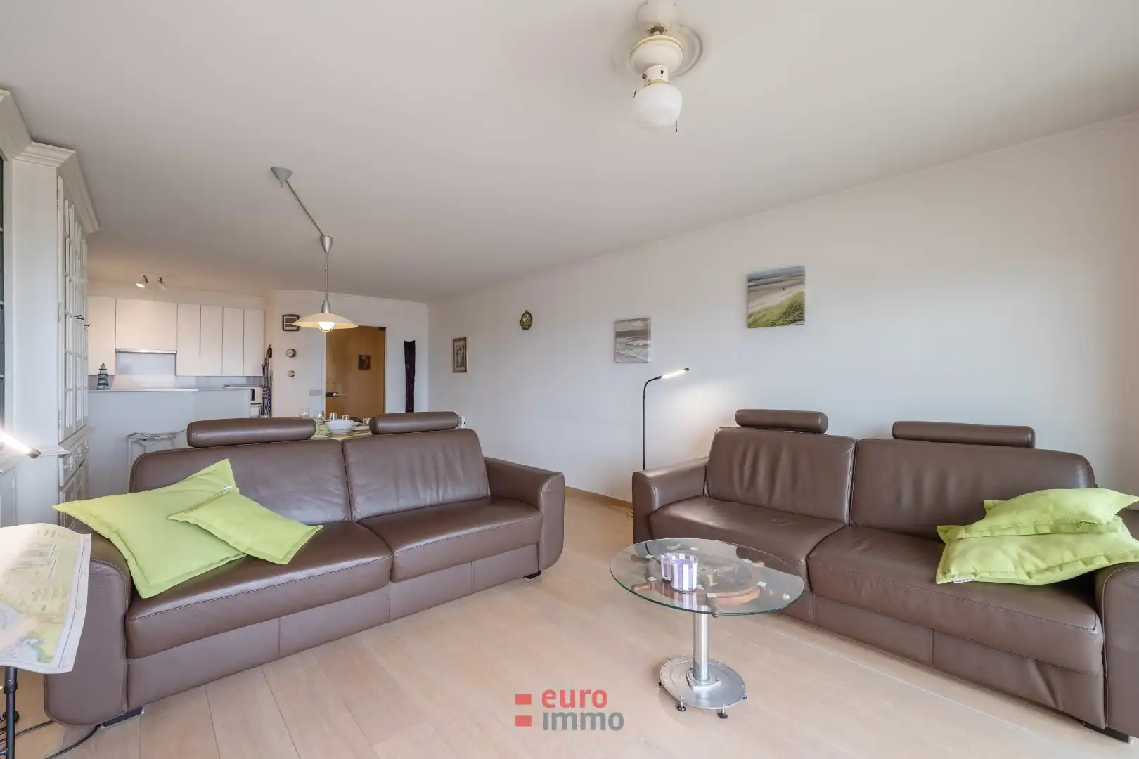 Doorloopappartement met dubbel uitzicht in Residentie Den Oever foto 2