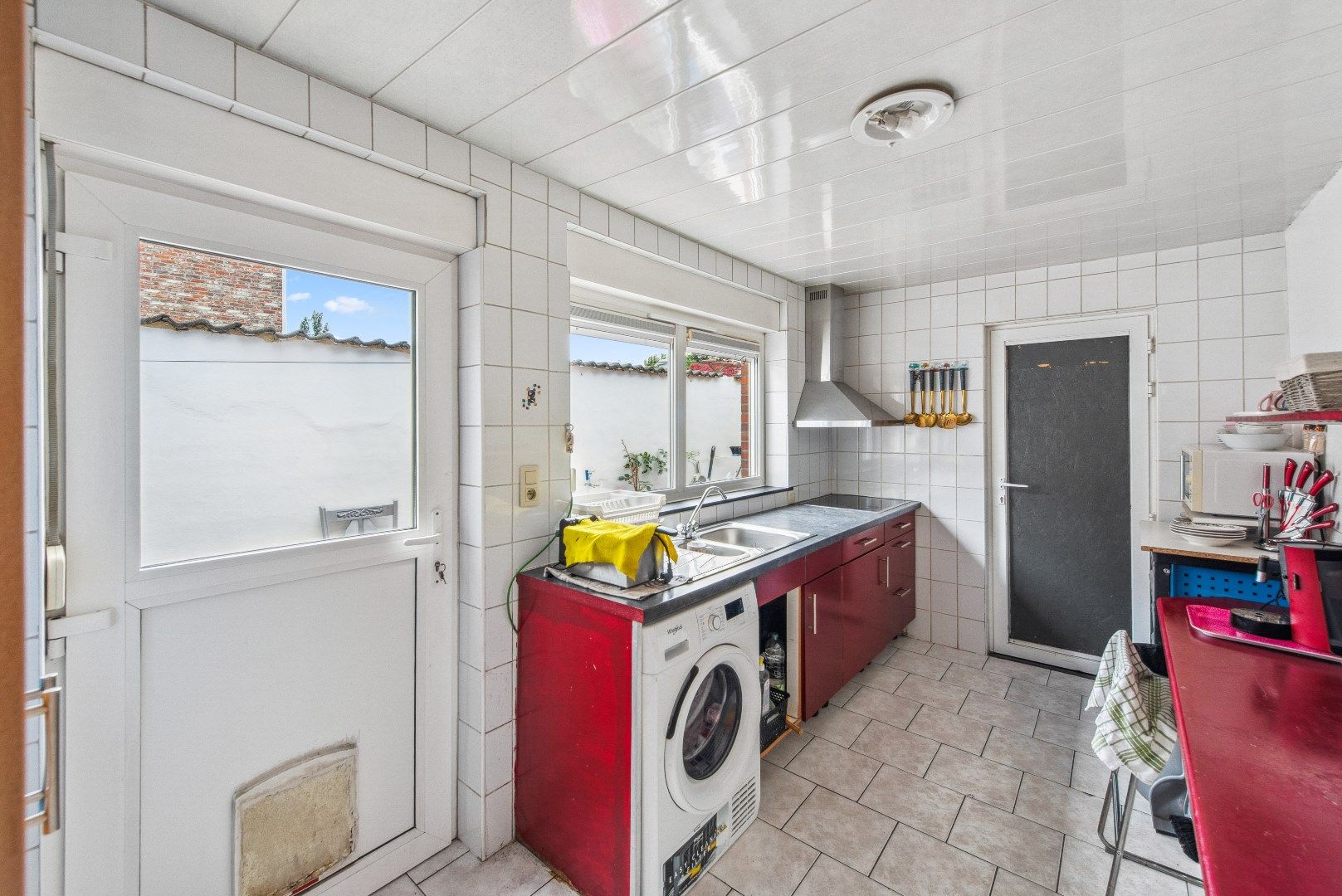 Rijwoning nabij centrum, supermarkt en openbaar vervoer in Tienen foto 8