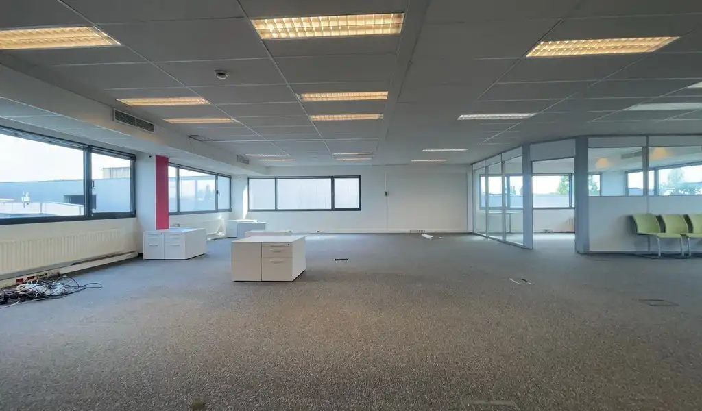 Ingedeelde kantoren te huur nabij A12 in Aartselaar foto 18