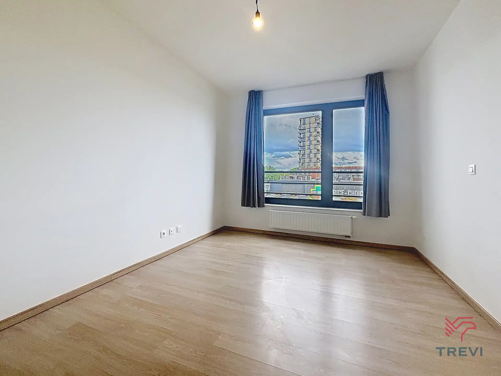 Appartement met 2 slaapkamers + parkeerplaats foto 6