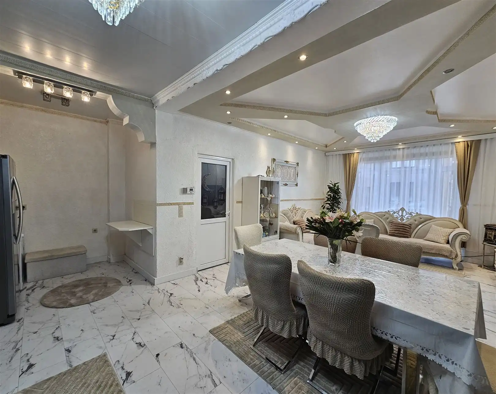 Gunstig gelegen woning met 3 slpks en veranda. foto 4