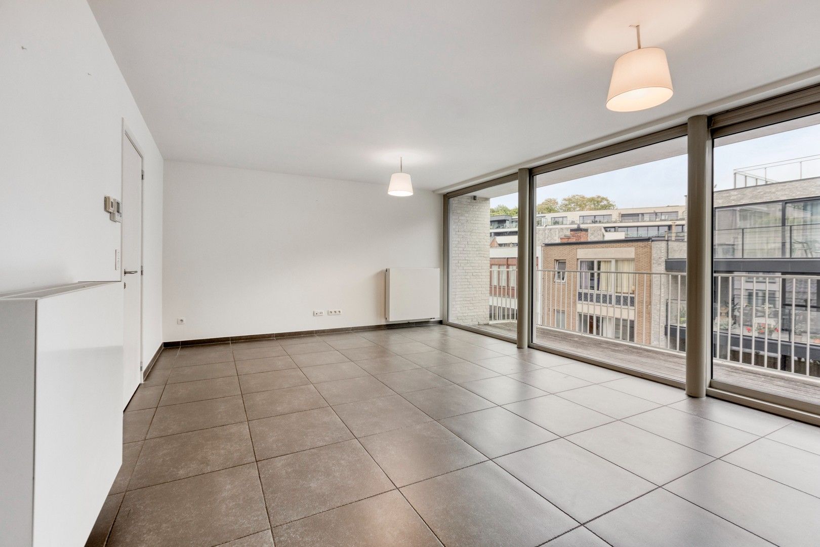 Te koop: lichtrijk appartement in hartje Genk foto 7
