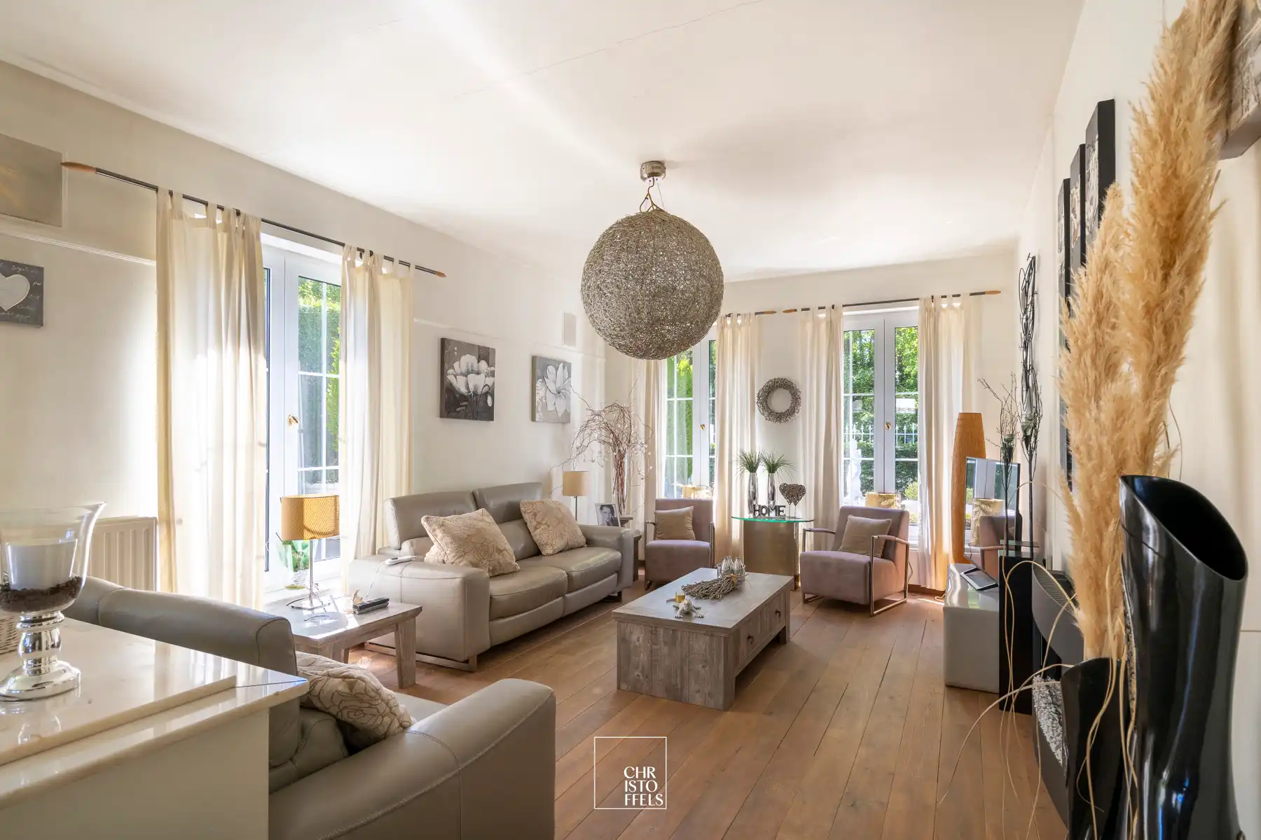 Charmante villa op een perceel van 1.136 m² in bosrijke omgeving foto 10