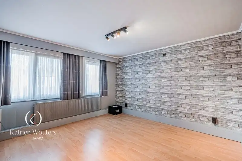 Woning met handelsruimte én enorm veel potentieel foto 8