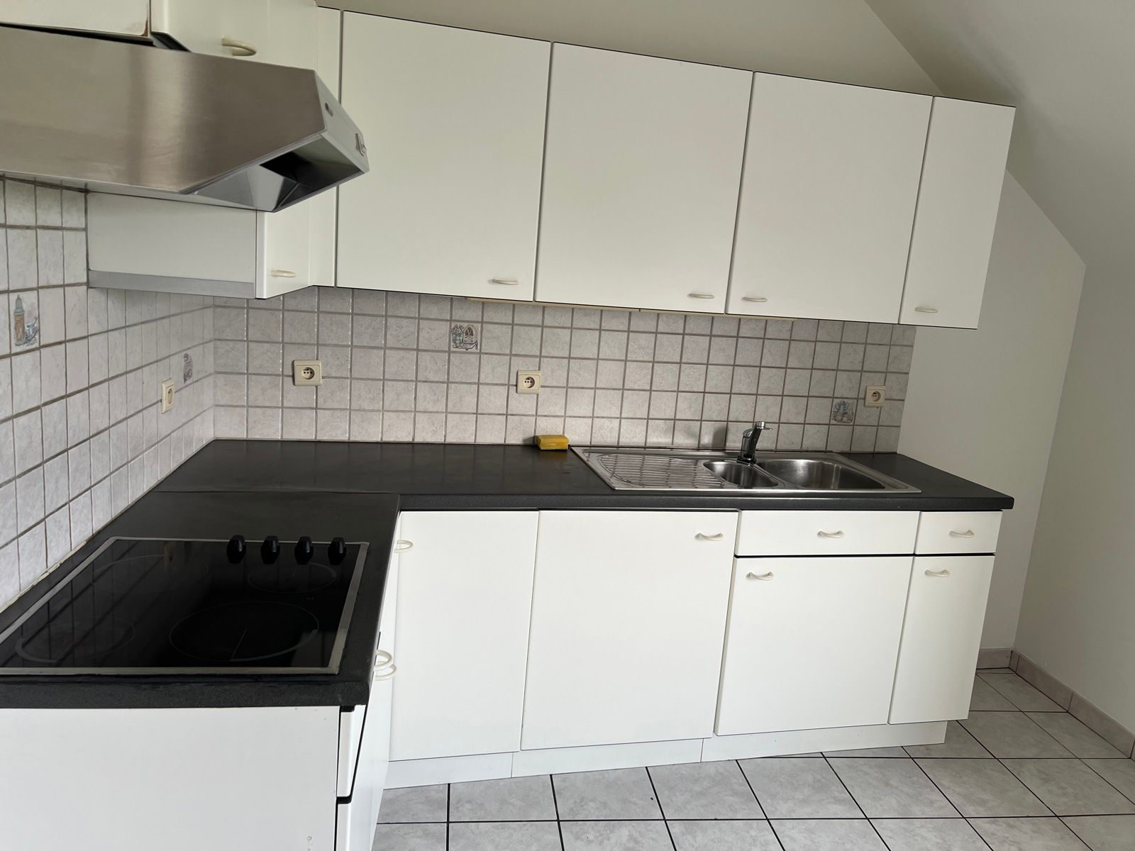 DRIESLAAPKAMERAPPARTEMENT TE HUUR REGIO ASSE foto 5