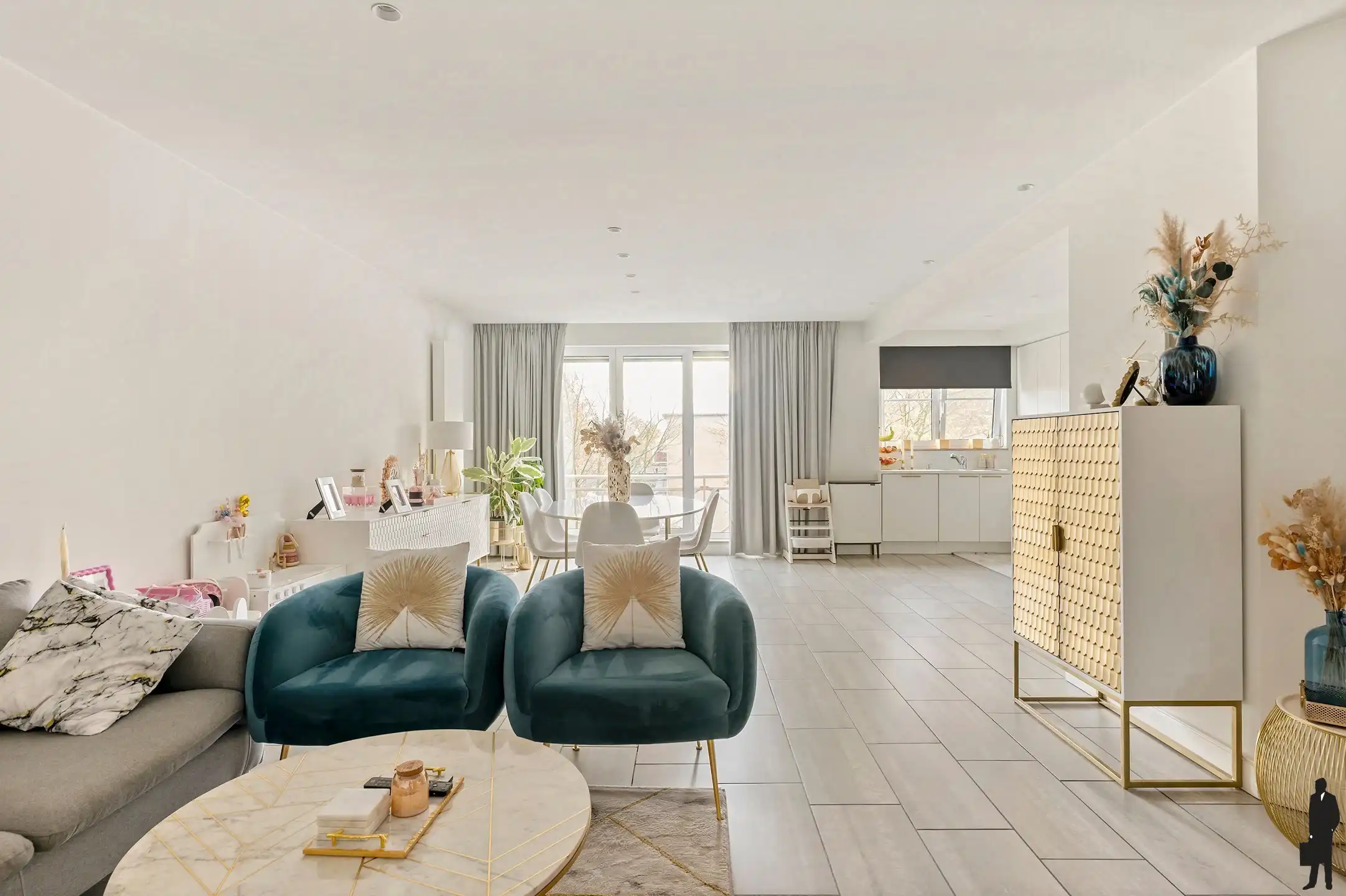 Volledig instapklaar appartement met zonnig terras op rustige locatie foto 2