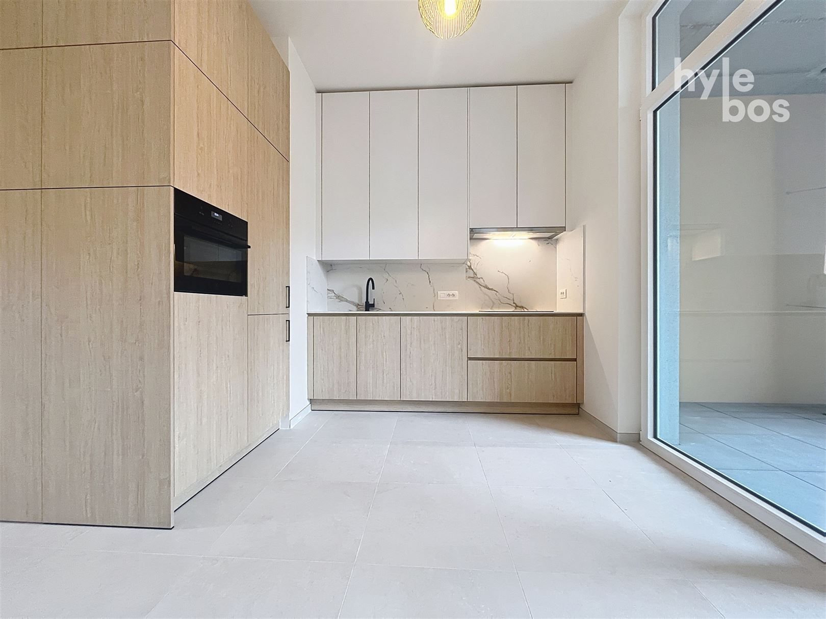 Nieuwbouw appartement met 2 slaapkamers & parking foto 6