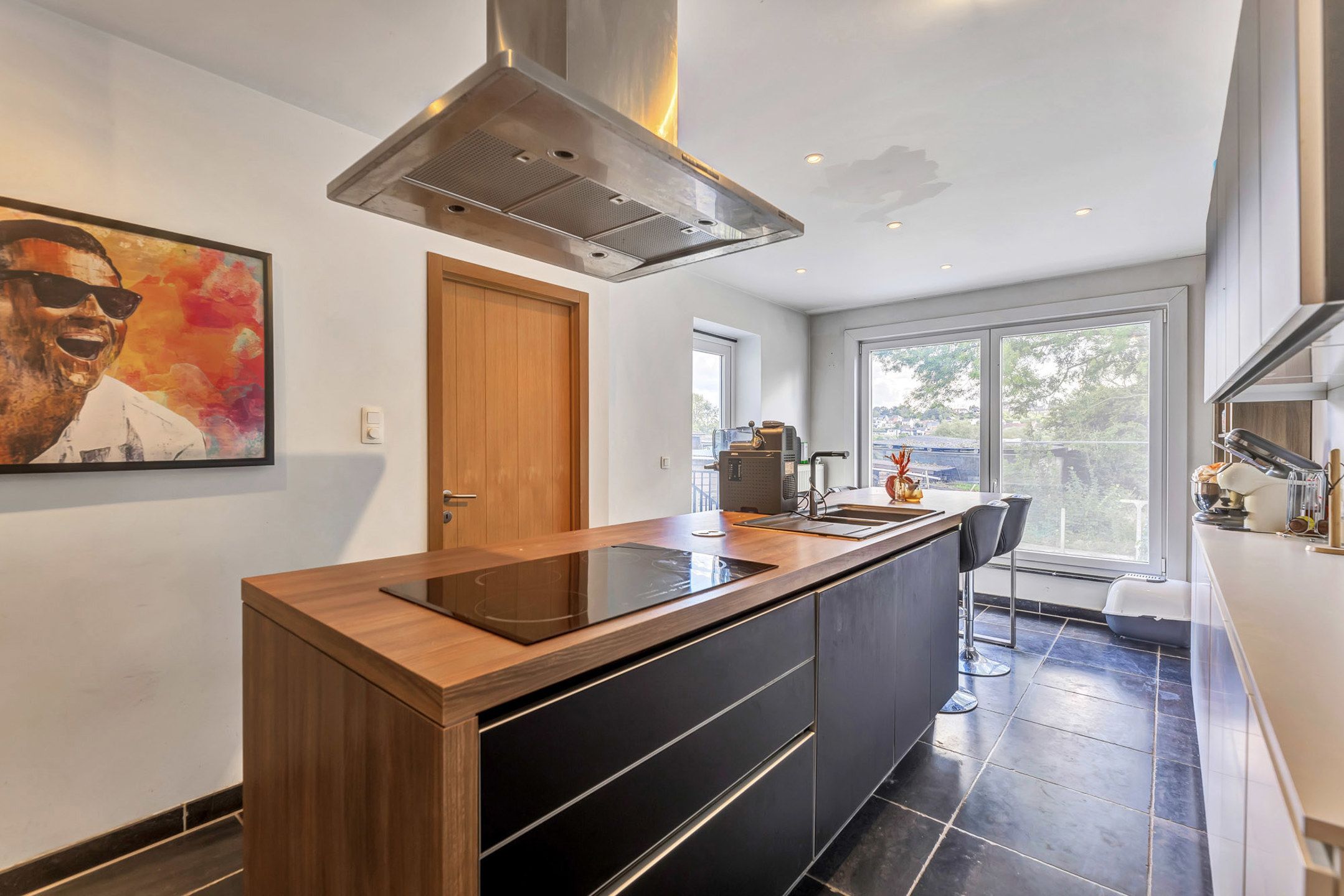 Woning met 3 slaapkamers op rustige ligging te koop foto 9