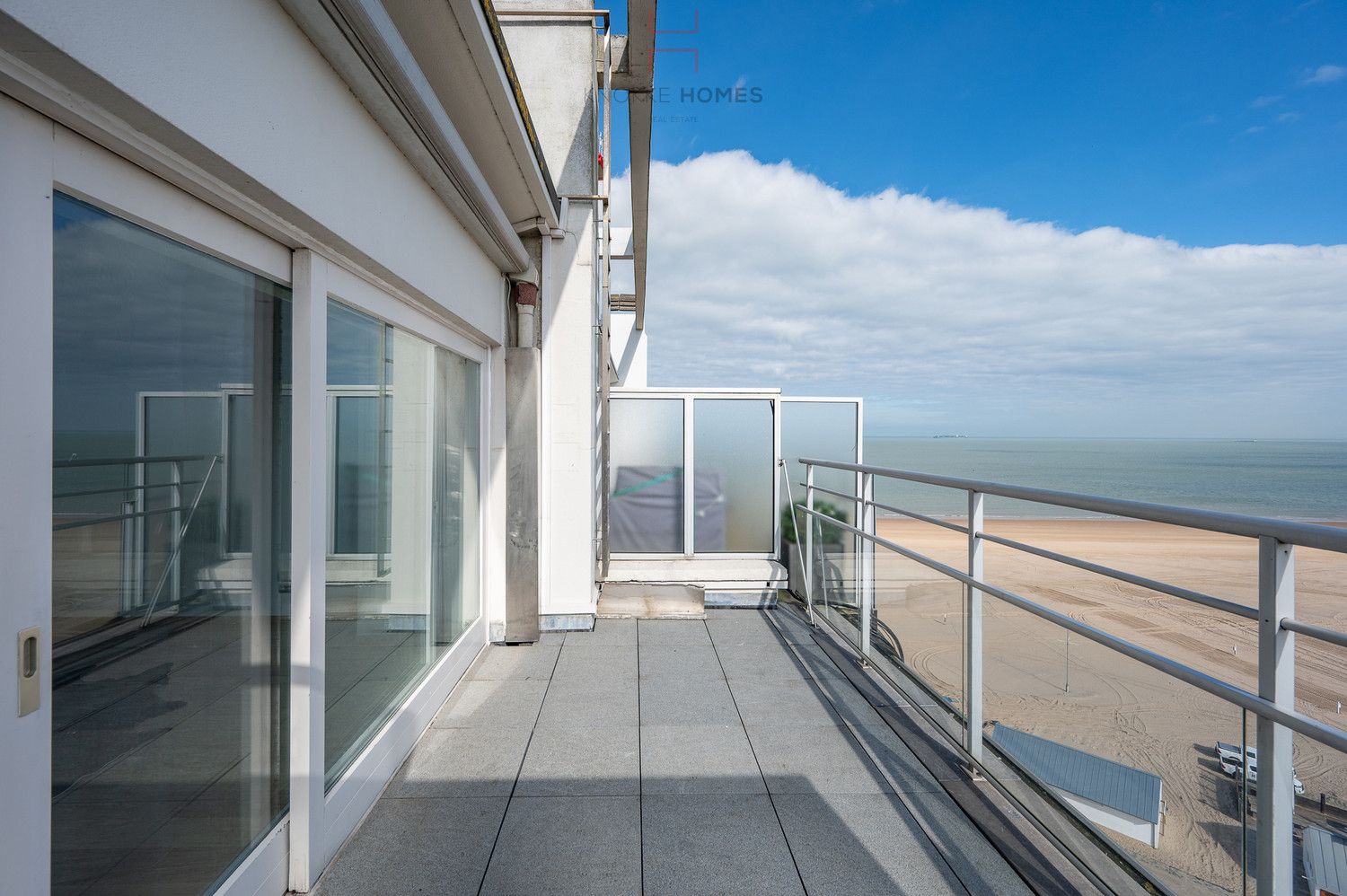 Uitzonderlijk dakappartement met panoramisch zeezicht in Duinbergen foto 5