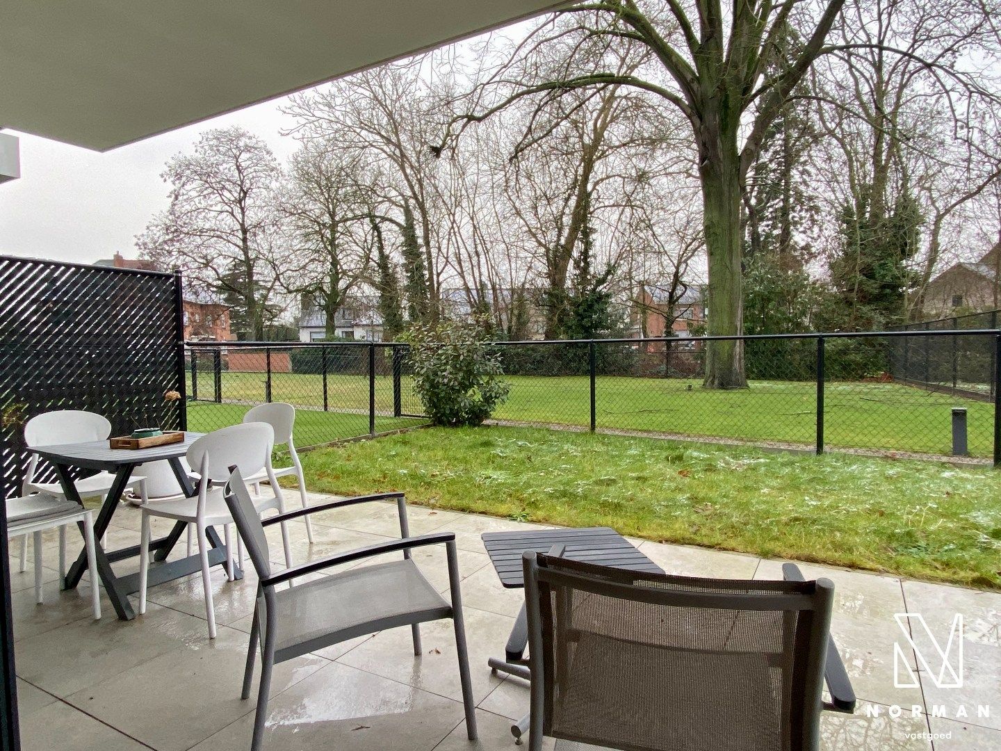 Gelijkvloers appartement in centrum Zwevegem met 2 slaapkamers en voor-en achtertuin foto 11