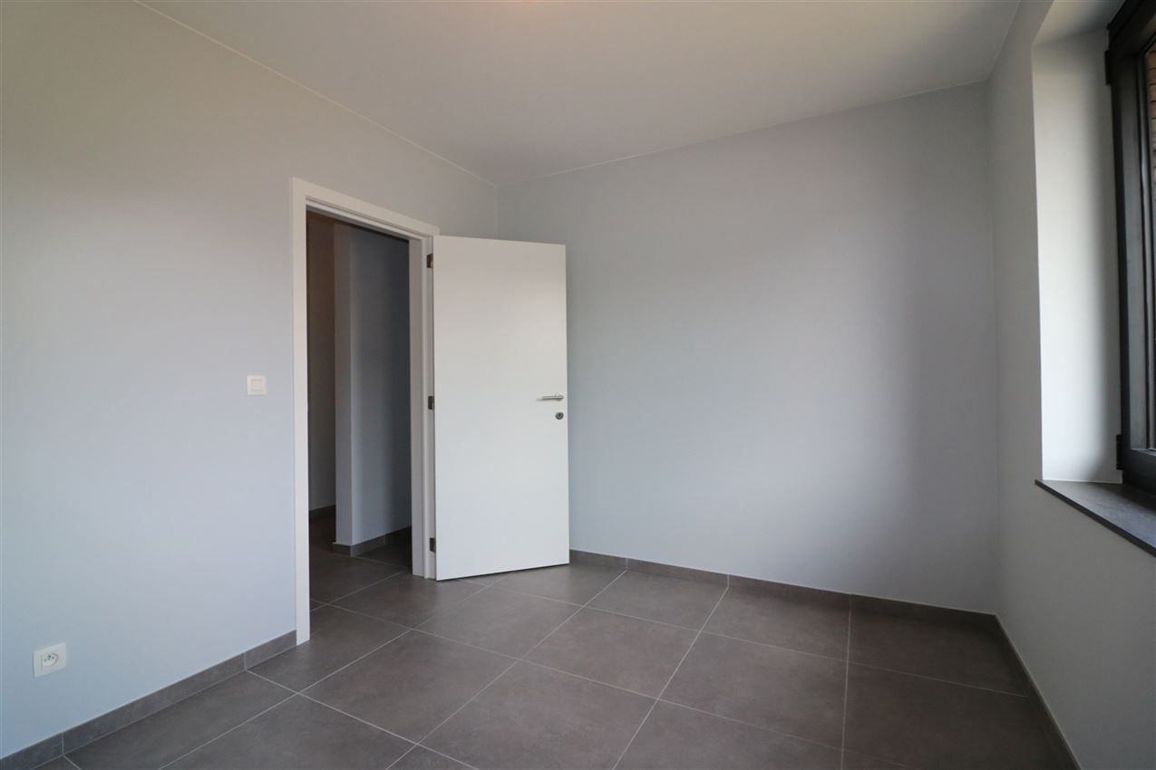 Glkvlrs (2 slpk), energiezuinig, terras & tuintje, 2 autostaanpl., kelderberging foto 25