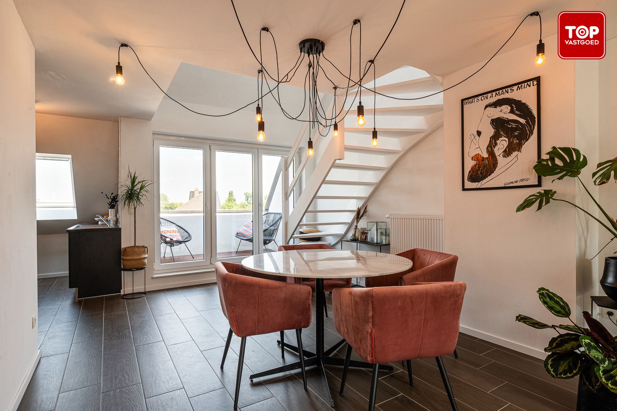 Instapklaar appartement (2019) met 2 slaapkamers en terras. foto 7