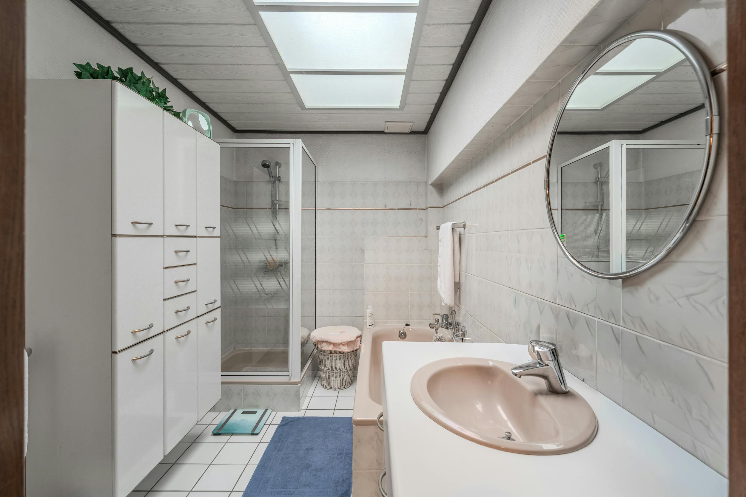 Te renoveren woning met 3 slaapkamers te koop! foto 11