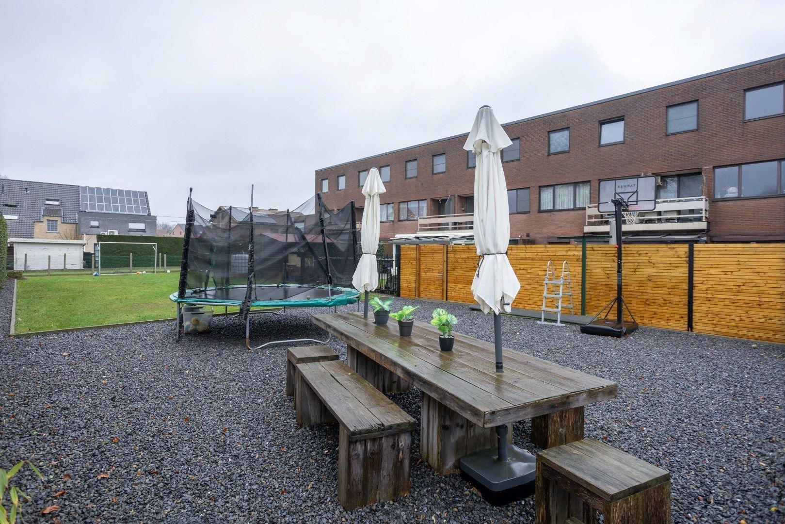 IN OPTIE ---- Instapklaar appartement met 3 slaapkamers te koop! foto 17