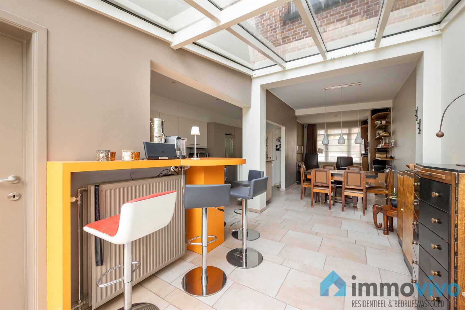 Woning met vier slaapkamers, privé oprit en leuke tuin foto 13