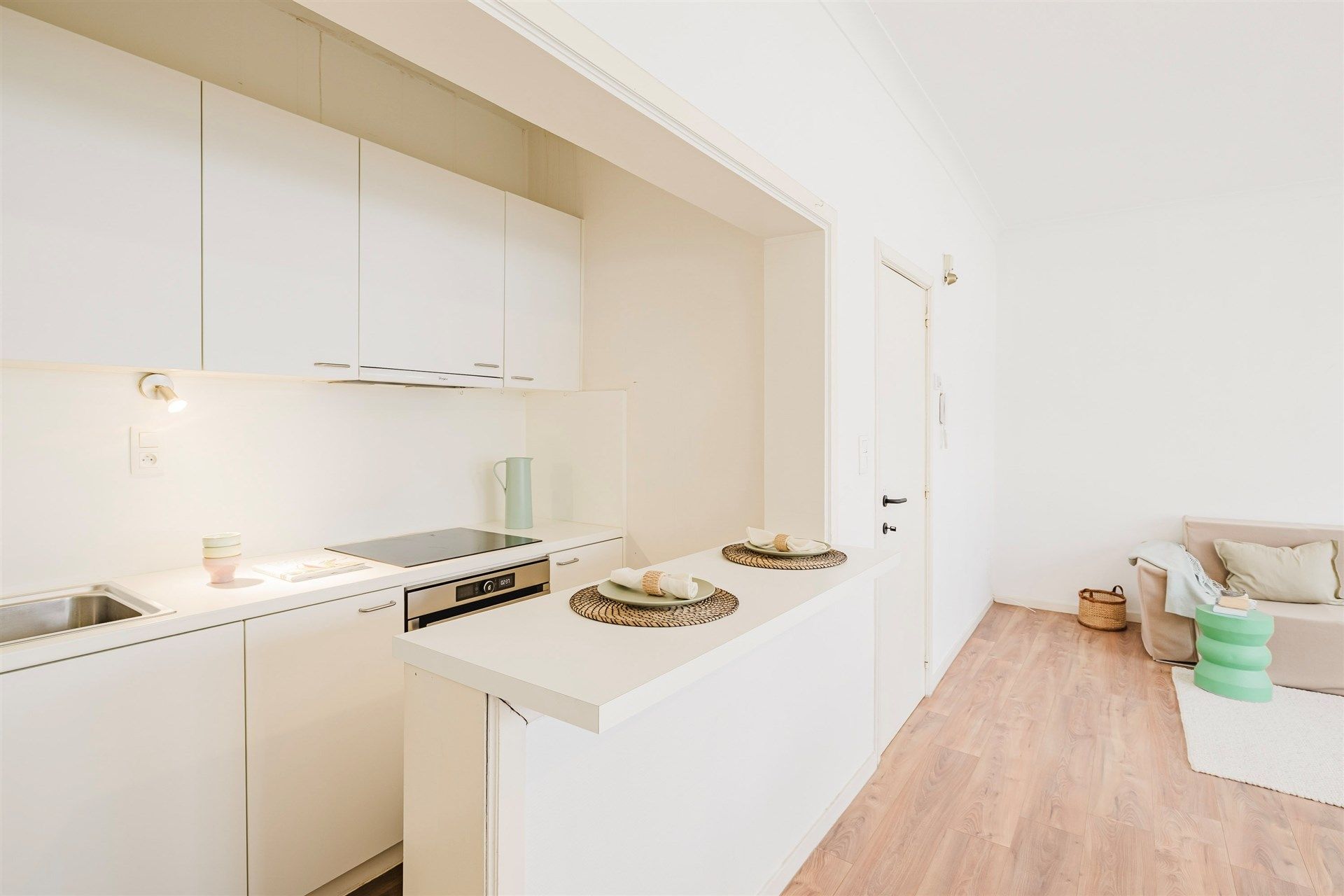 Interessant één slaapkamer appartement op top ligging in Gent  foto 8