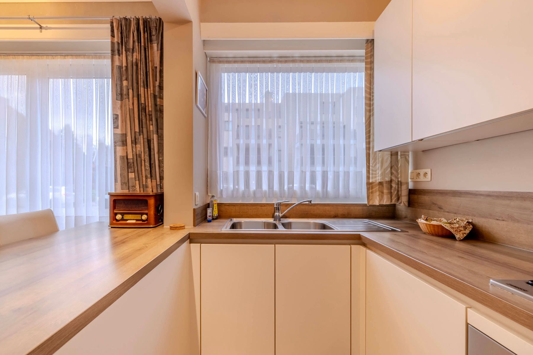 Instapklaar gelijkvloers appartement met tuin in Lier foto 14