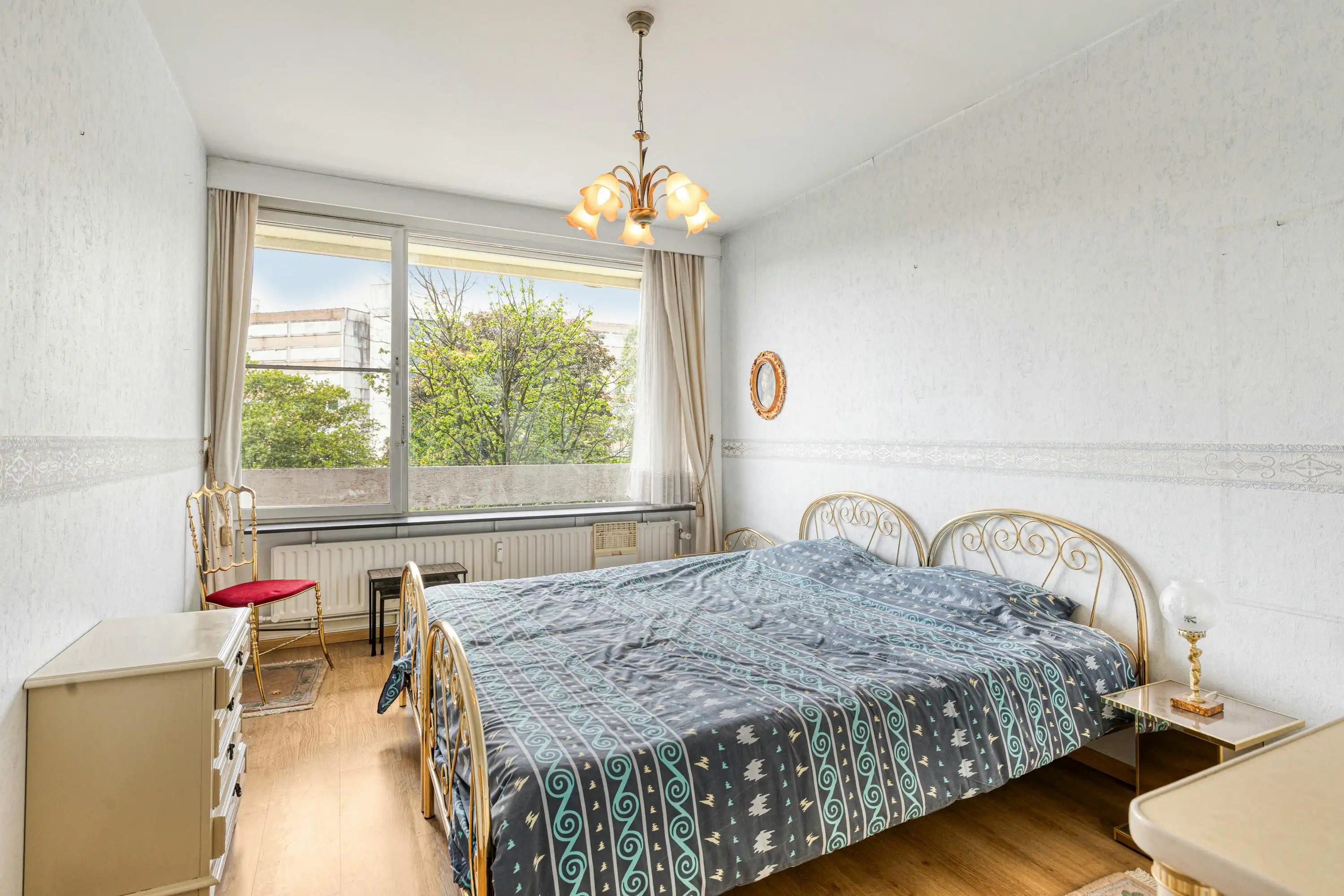 Te renoveren appartement met 2 slaapkamers in Bosuil-wijk! foto 9