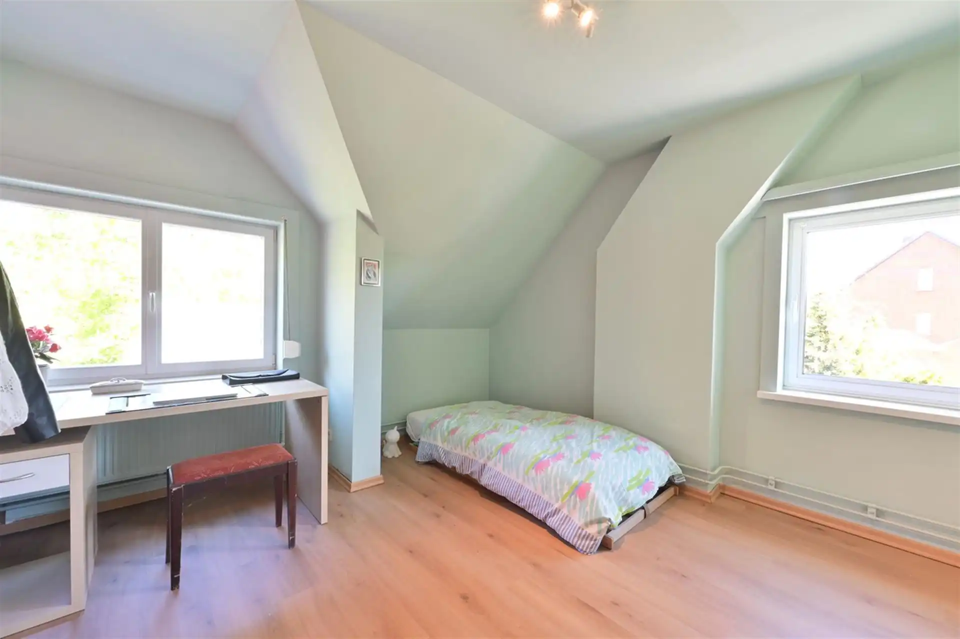Instapklare open bebouwing met praktijkmogelijkheid, 3 à 4 slaapkamers en zonnige tuin foto 20