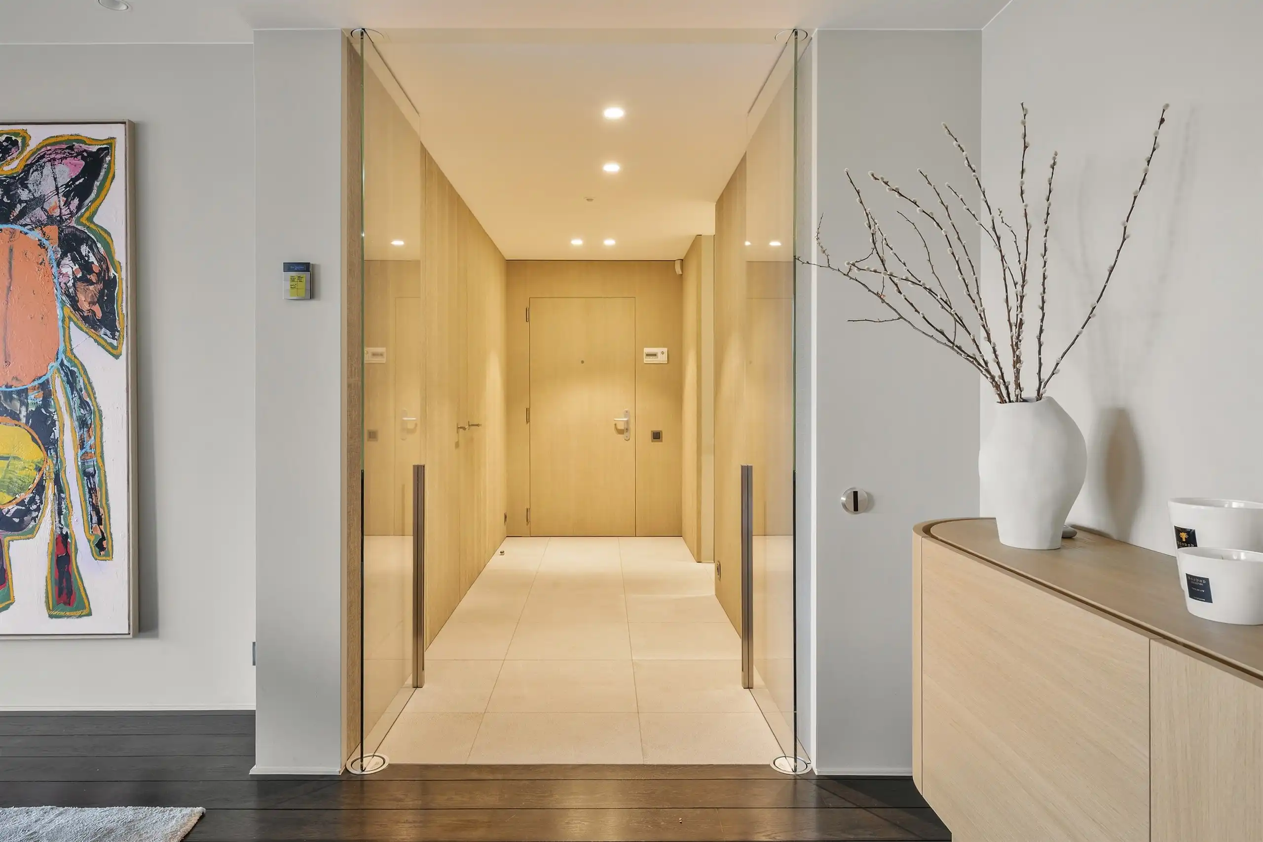 Machtig, prachtig luxe appartement met frontaal Leiezicht! foto 31