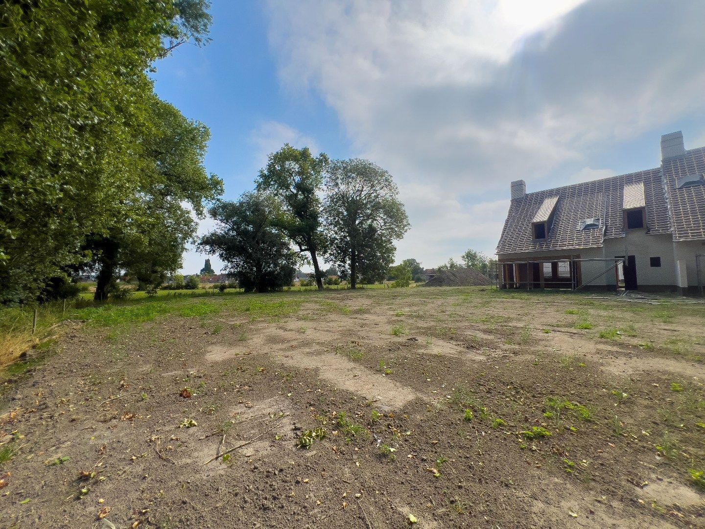 Nieuwbouw casco woning rustig gelegen te Lapscheure. foto 5