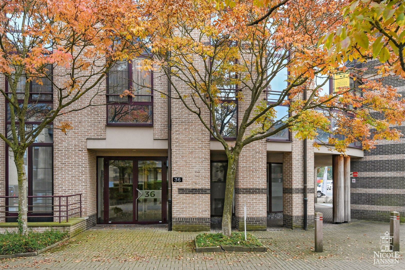 Ruim appartement met overdekt terras, autostandplaats en kelderberging  foto 3