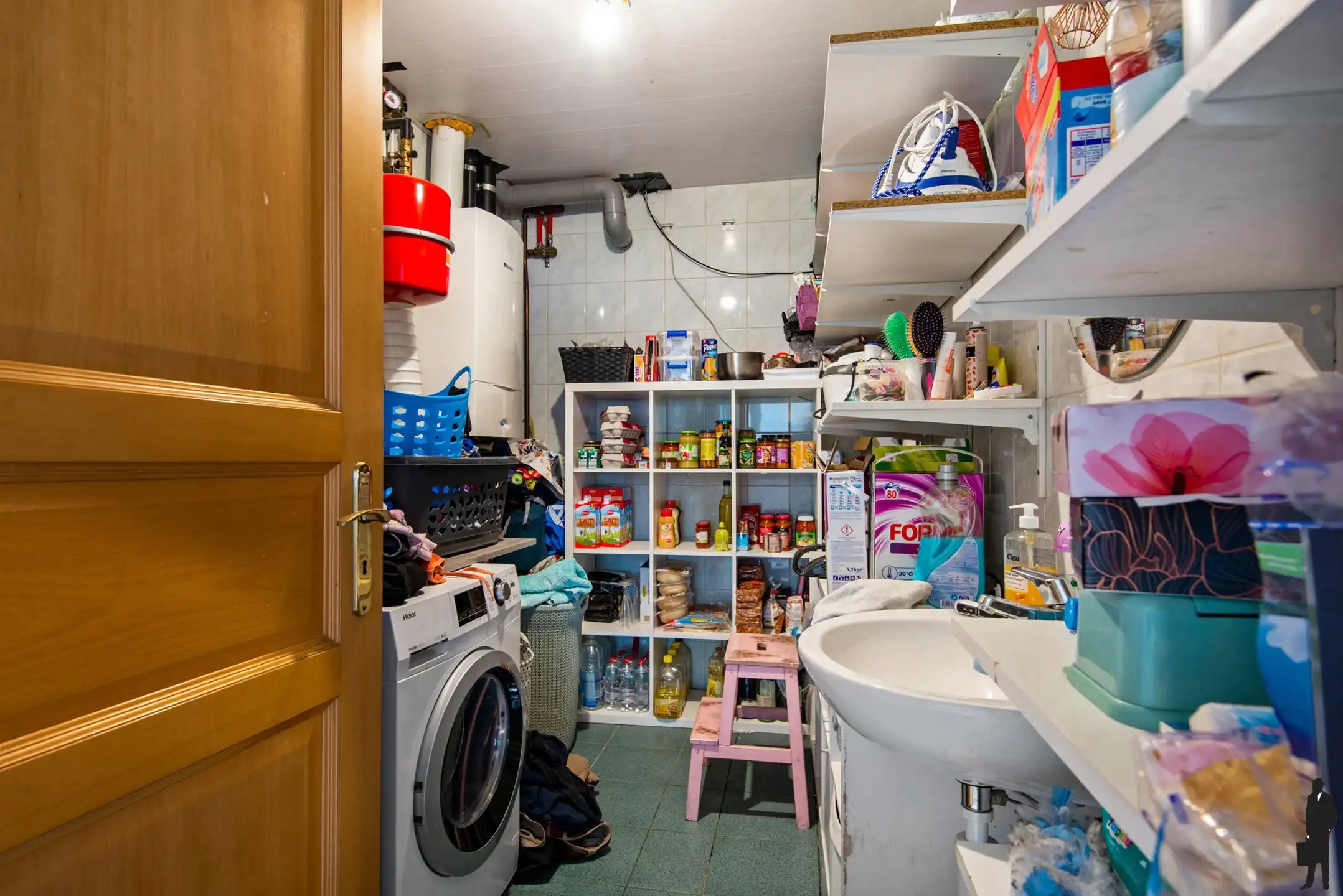 Welgelegen riante instapklare woning met 4 slaapkamers foto 16