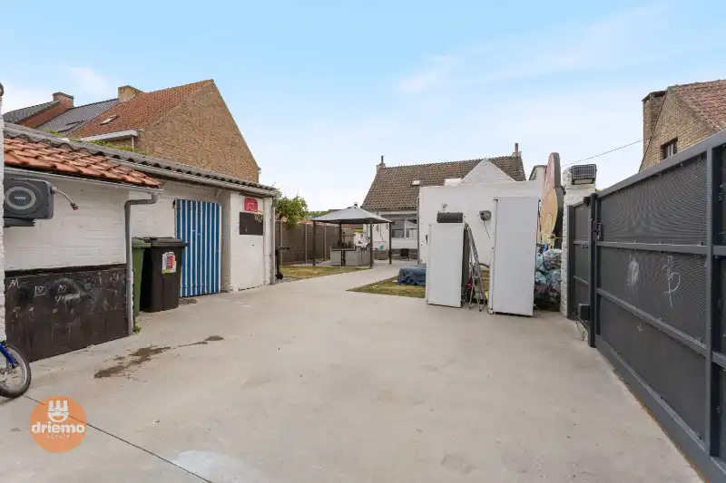 Gezellige 3 slaapkamer woning met ruime tuin en terras foto 8