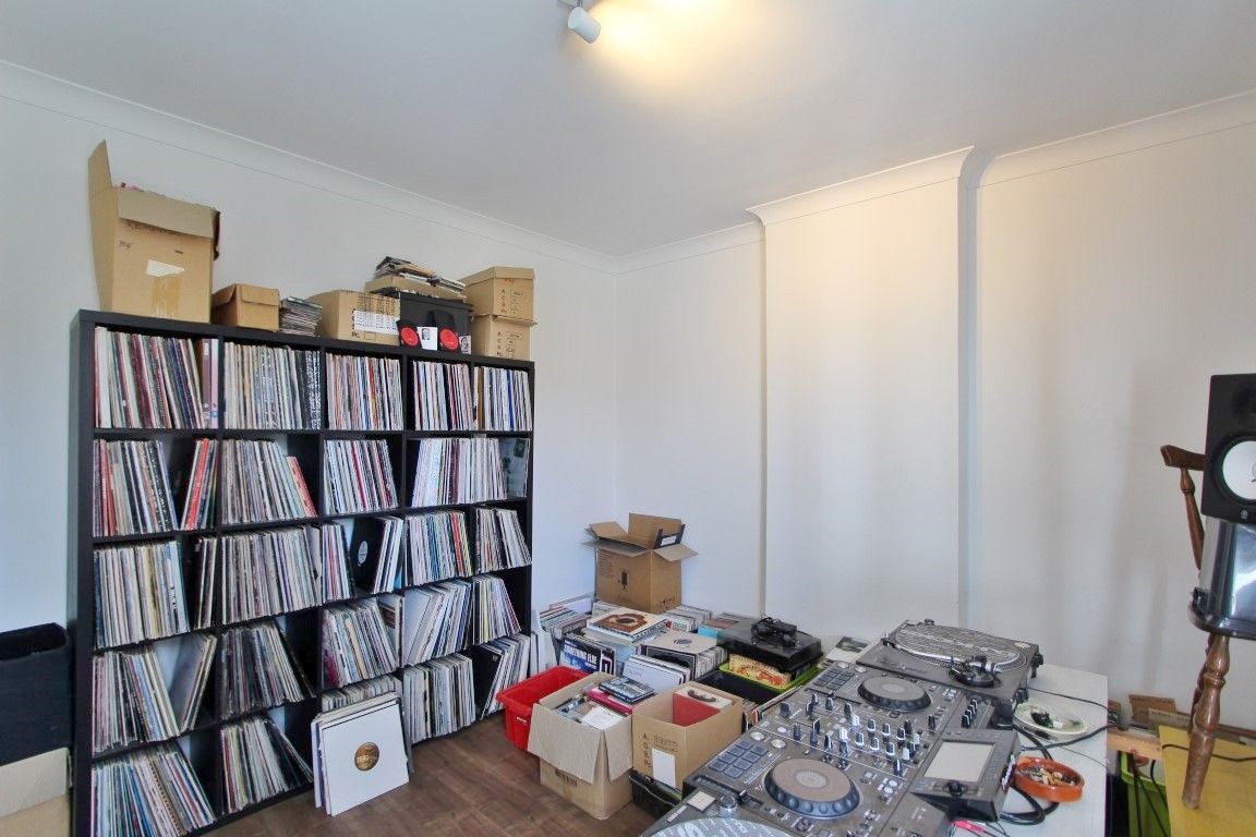 Rustig gelegen karakteristieke rijwoning foto 21
