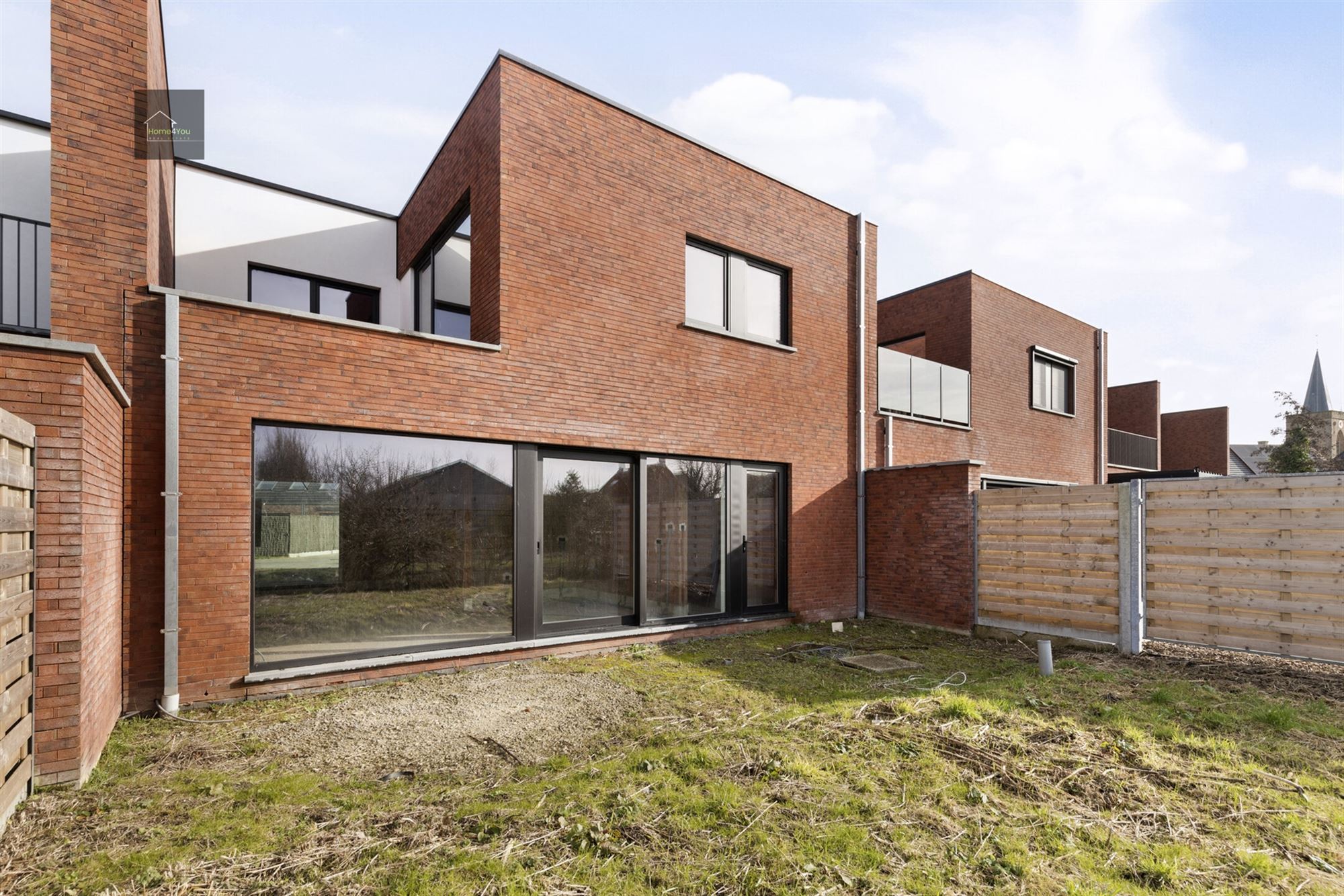 Grote nieuwbouwwoning zonder BTW !!, 3 slaapkamers, wind en waterdicht. foto 3