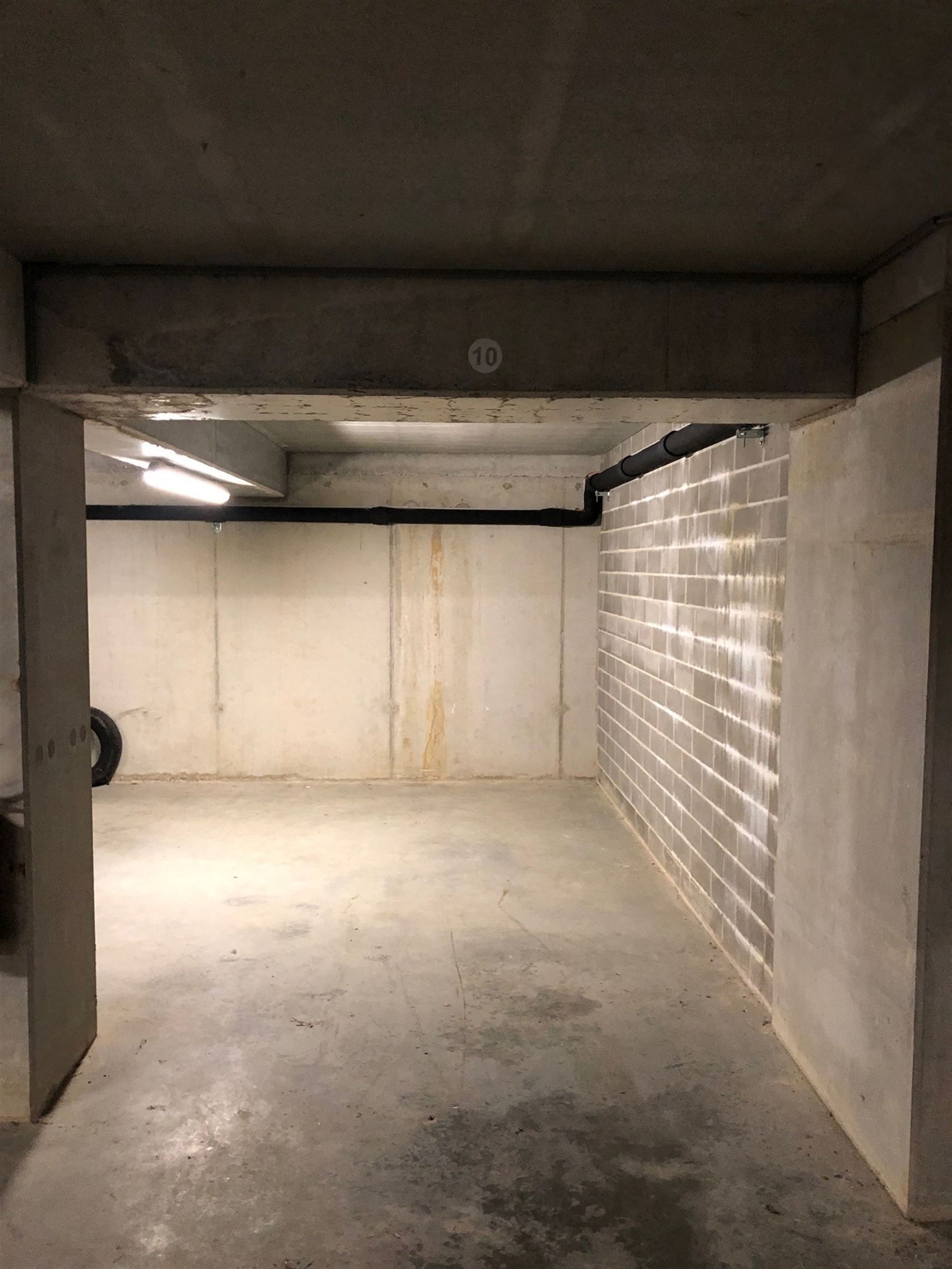 Ondergrondse staanplaatsen te huur in Ronse foto 3