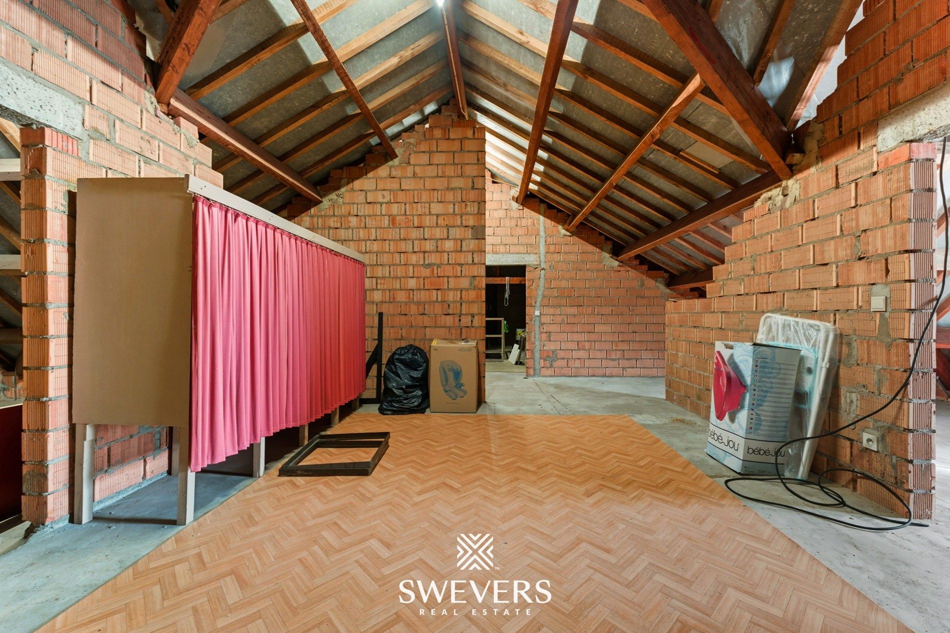 Ruime Gezinswoning met 3 slaapkamers en uitbreidingspotentieel foto 24