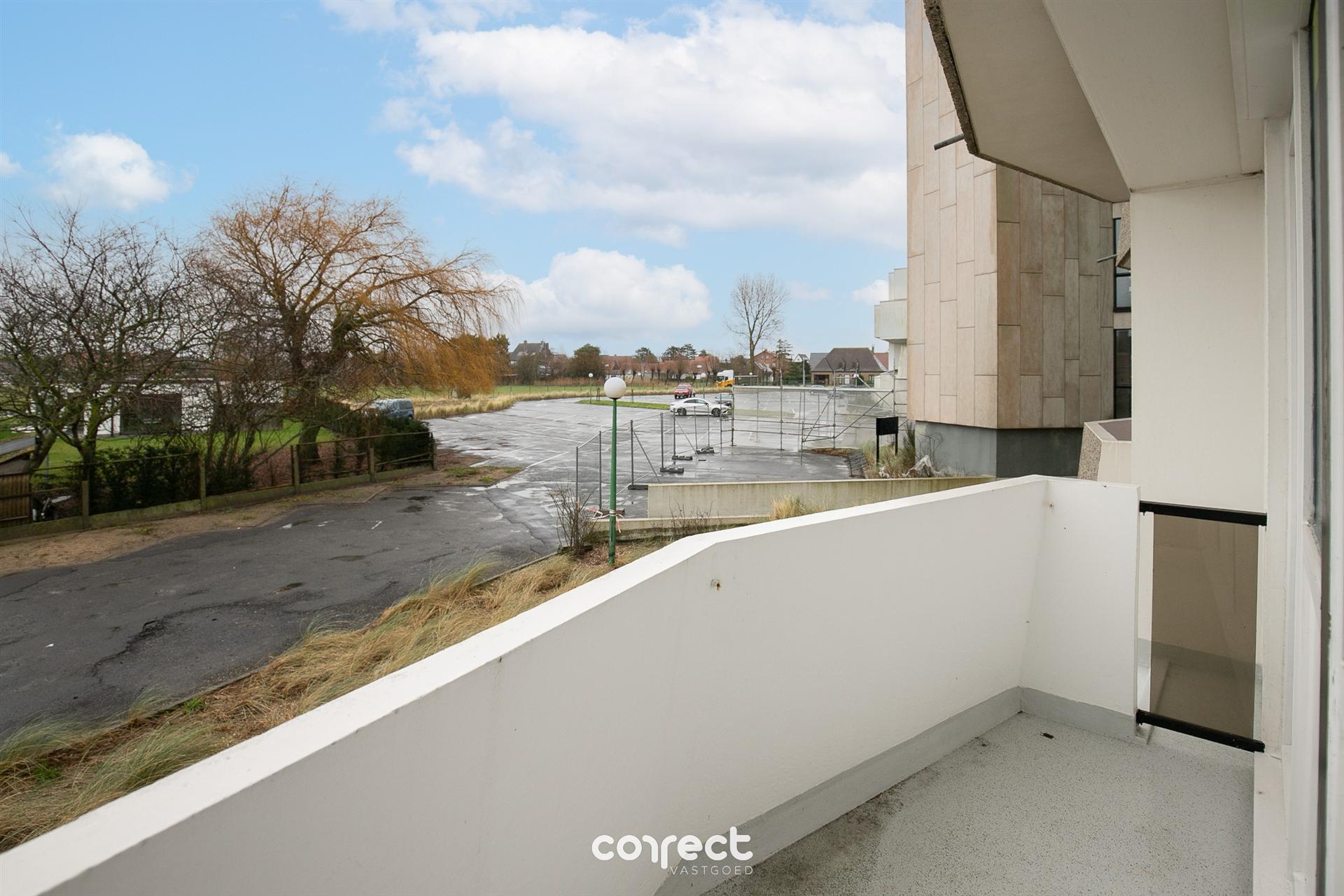 Goed onderhouden 2 slaapkamer appartement.  foto 6