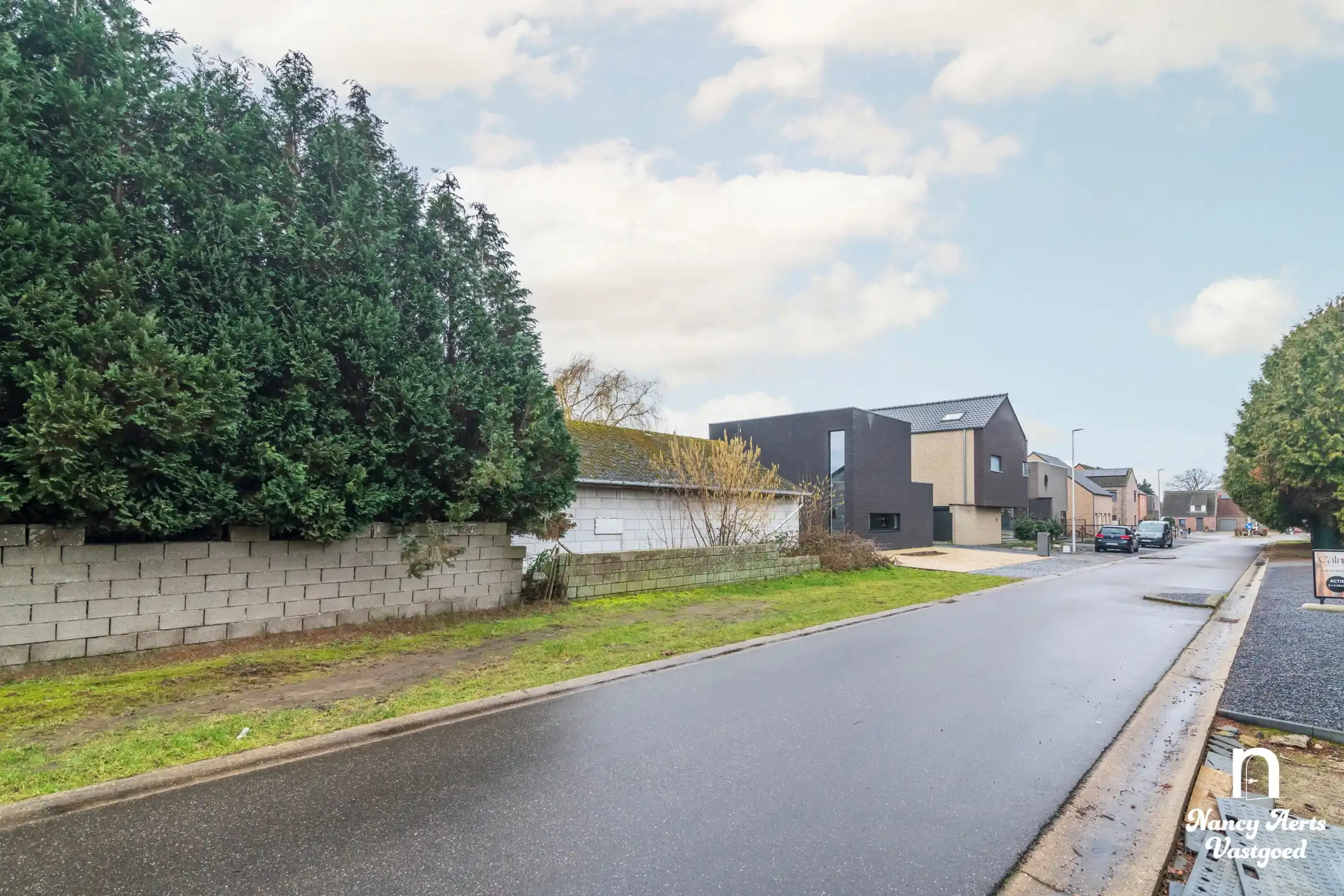 Bouwgrond met woningvoorstel in rustige verkaveling foto 9