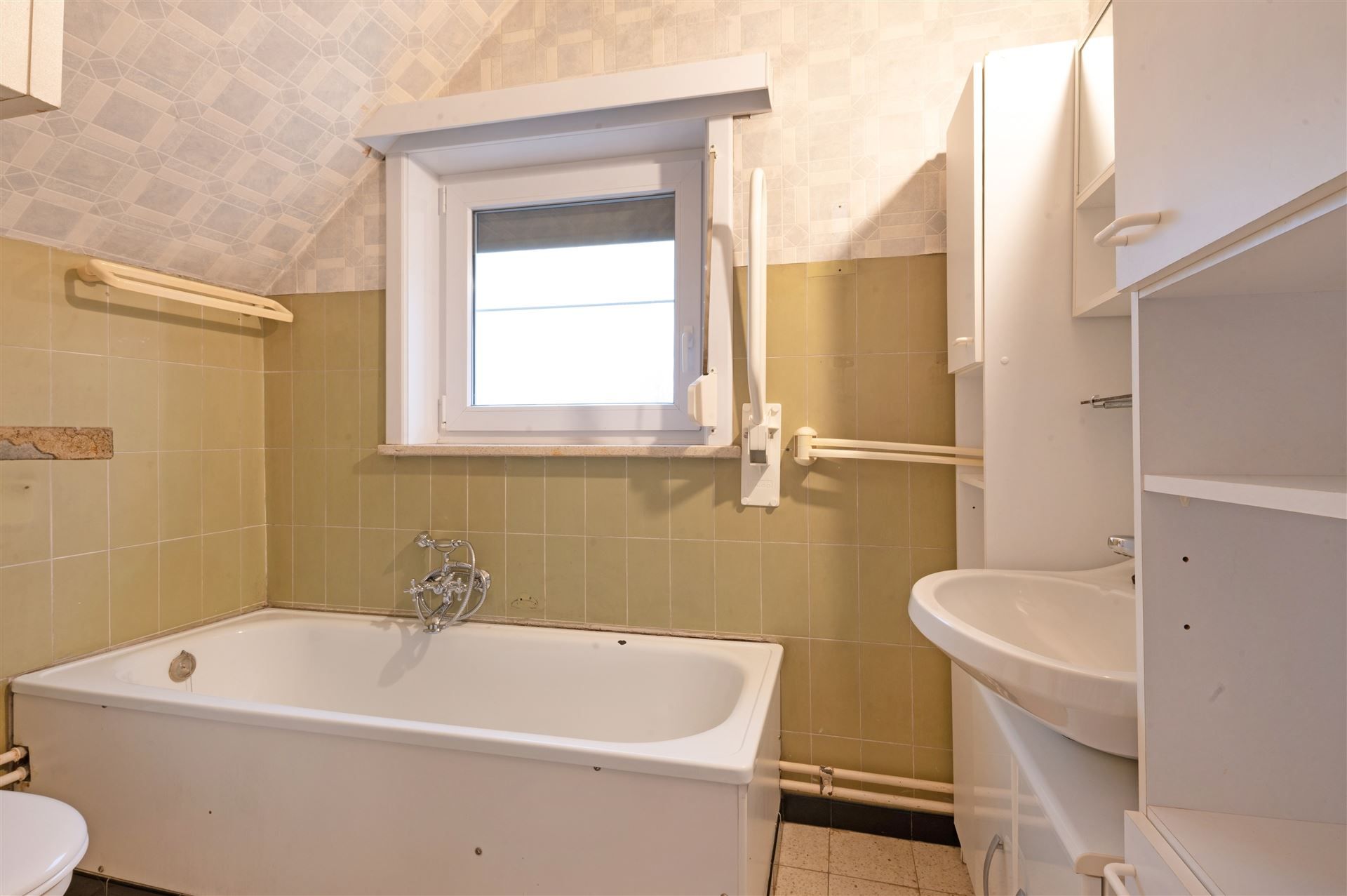 Karaktervolle woning met tal van mogelijkheden te Oudenaarde foto 9