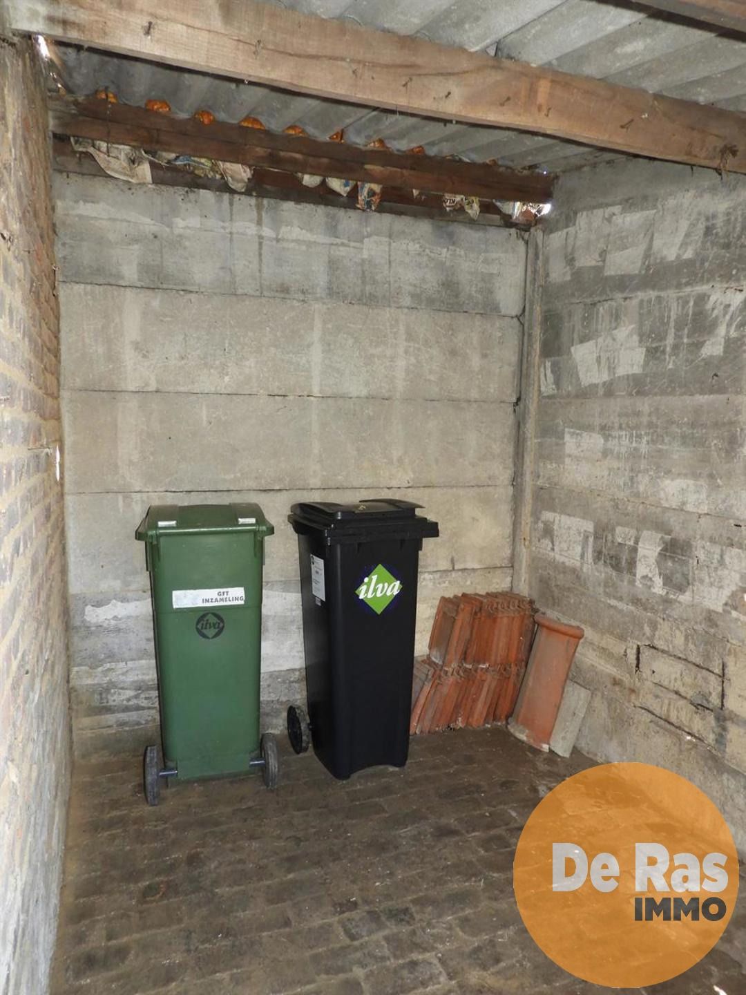 ERONDEGEM – Te renoveren halfopen bebouwing met uitzicht foto 15