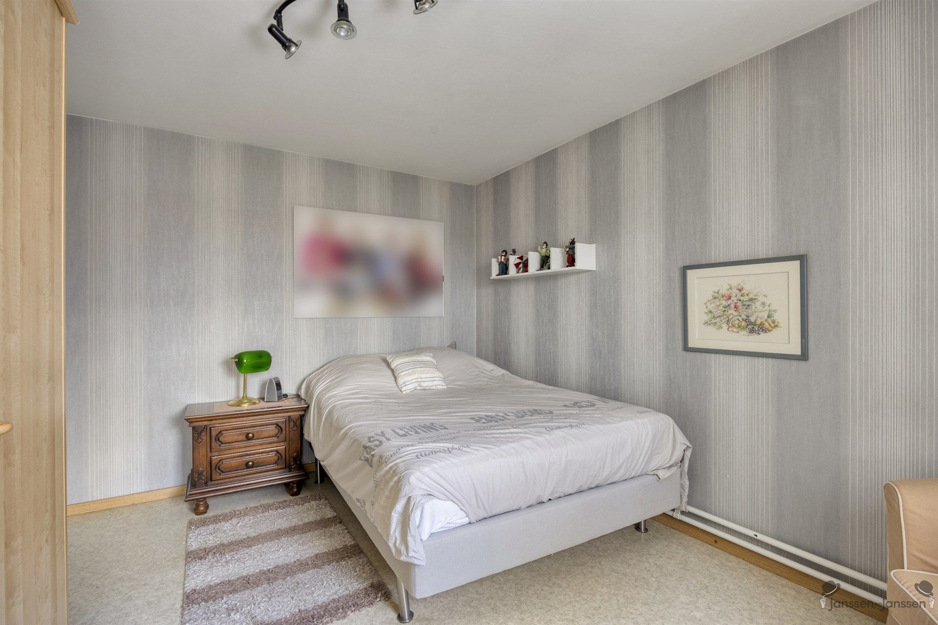 Schitteren gelegen appartement in centrum van Neeroeteren foto 19