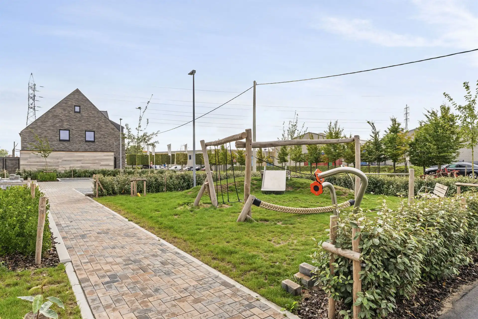 Kwalitatieve nieuwbouwwoning met tuin, carport en 3 slaapkamers. foto 11