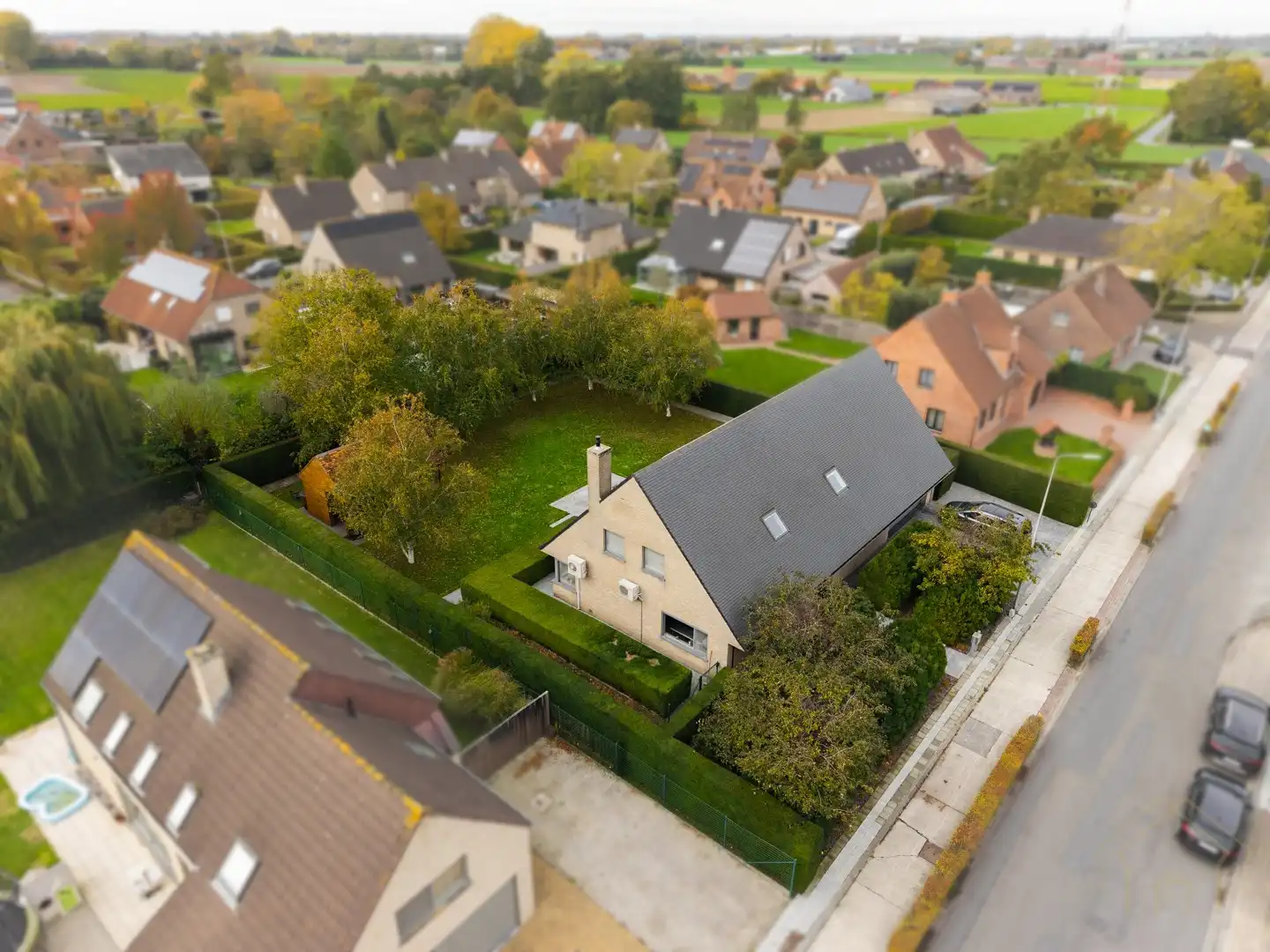 Ruime en energiezuinige villa met 5 slaapkamers in rustige buurt ‘De Posthoorn’ – Wevelgem foto 2
