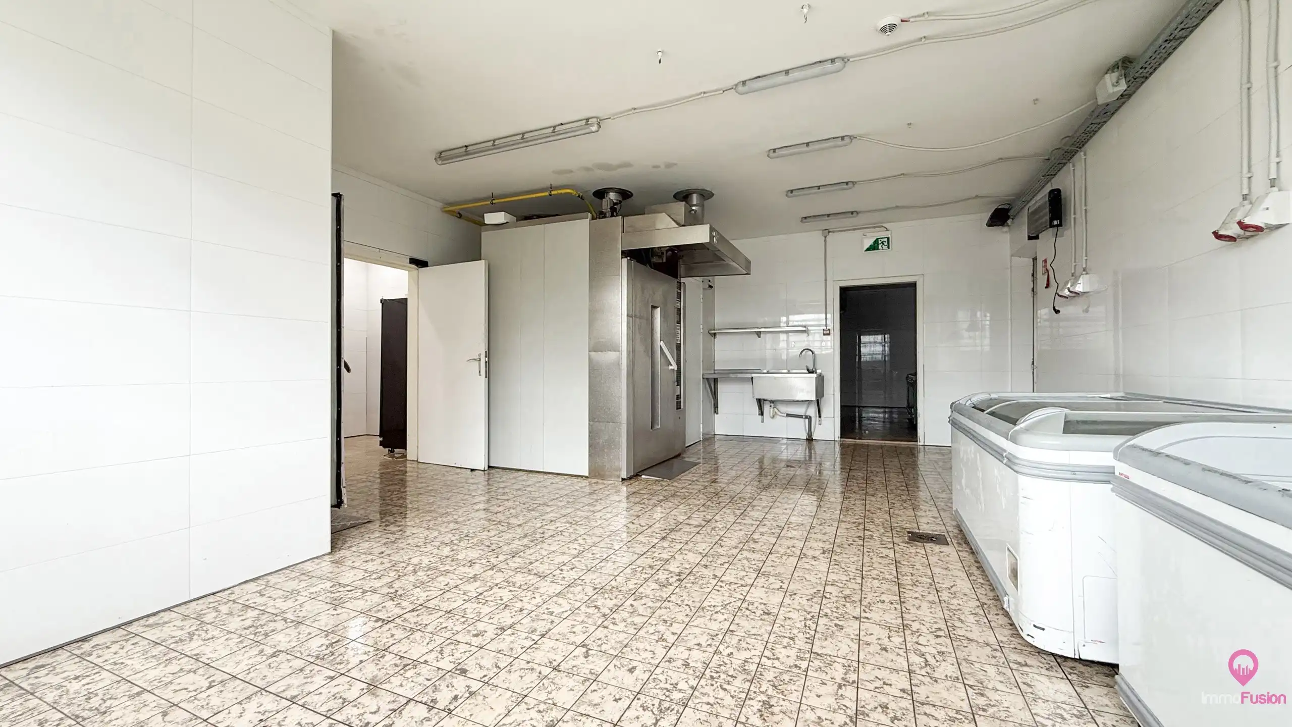 Multifunctioneel handelspand met 2 vergunde studio’s! foto 19