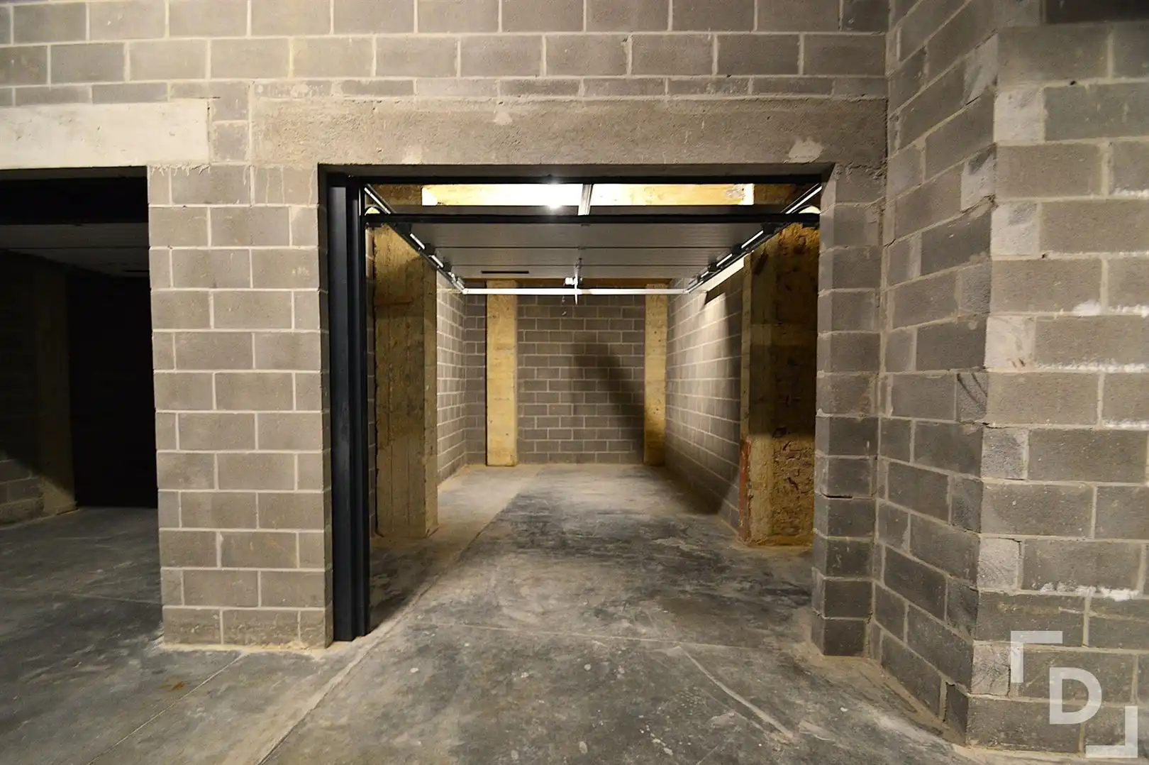 Exclusieve en ruime loft te koop in het hart van Ieper. foto 16
