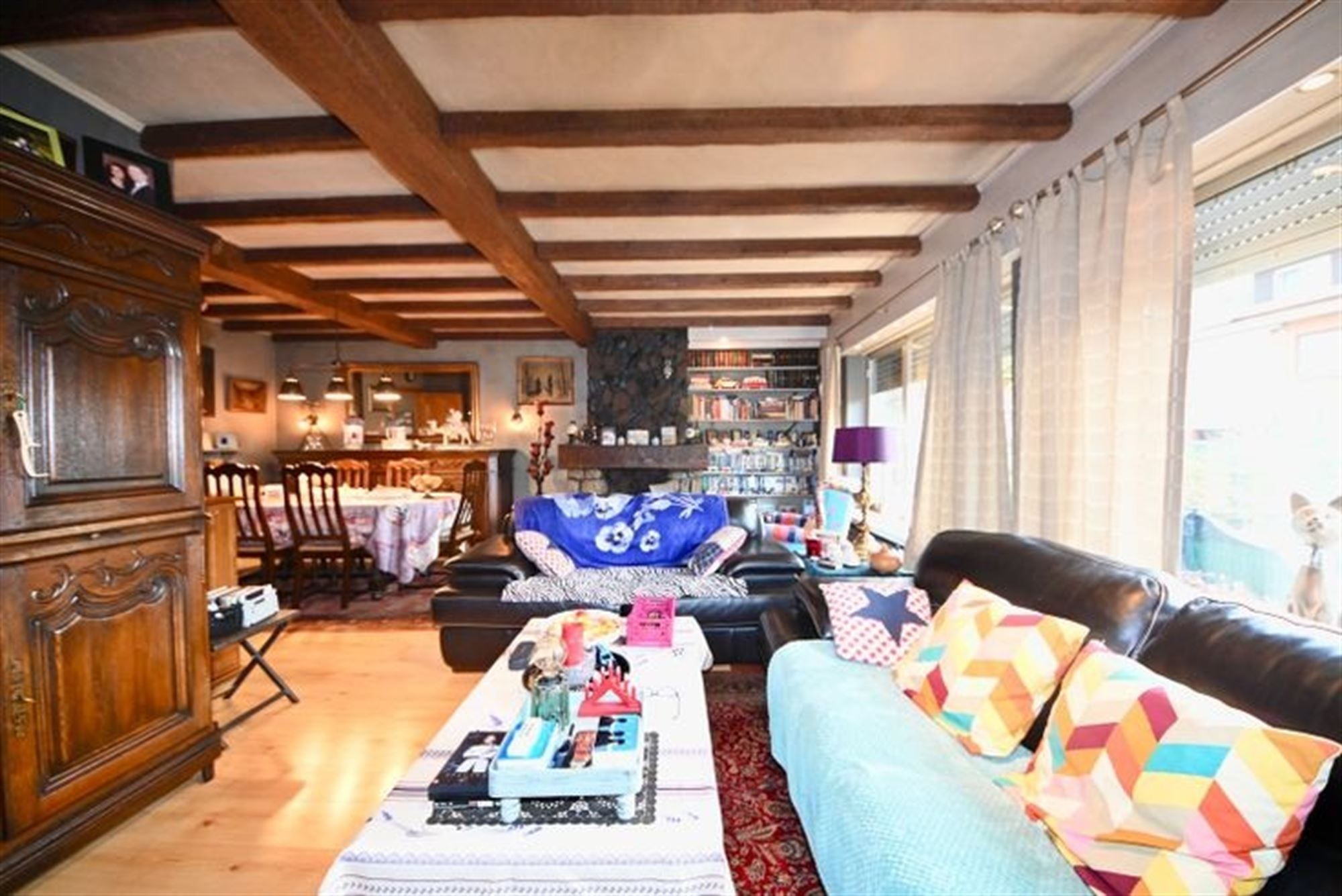 Te renoveren laagbouw met 3 slaapkamers, tuin en garage.  foto 5