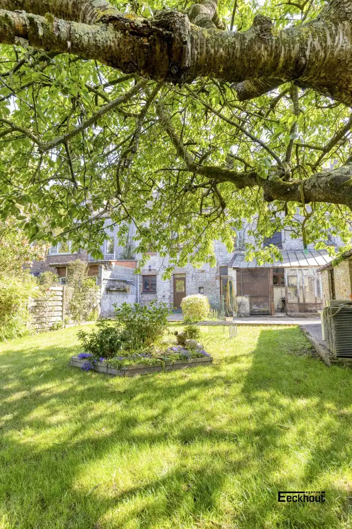Voormalige pastoriewoning met grote, zonnige tuin op charmante ligging! foto 22