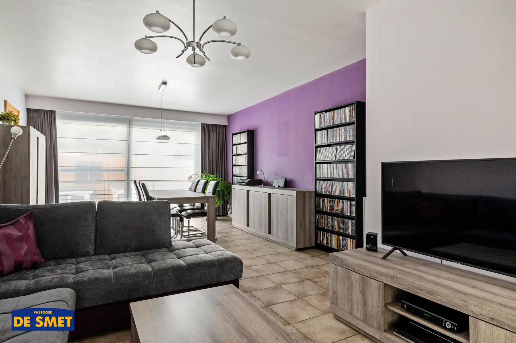 Zéér goed onderhouden appartement met balkon én terras foto 4
