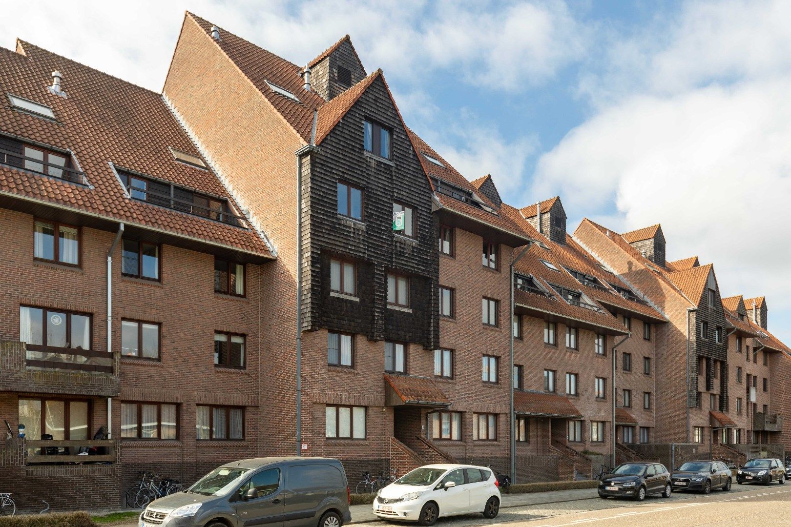 Ruim appartement met zonneterras, twee slaapkamers en gemeenschappelijke tuin in de aller beste buurt: Kristus-Koning! foto 21