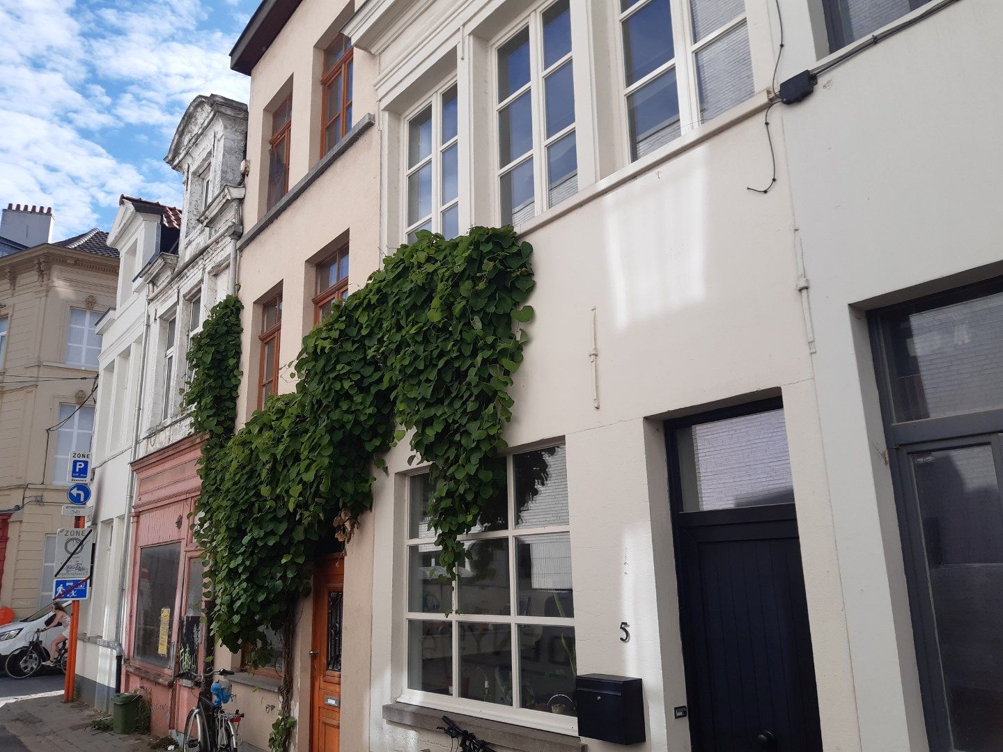 ()=>{if(producerUpdateValueVersion(node),producerAccessed(node),node.value===ERRORED)throw node.error;return node.value} Kapittelstraat 5 - - 9000 Gent